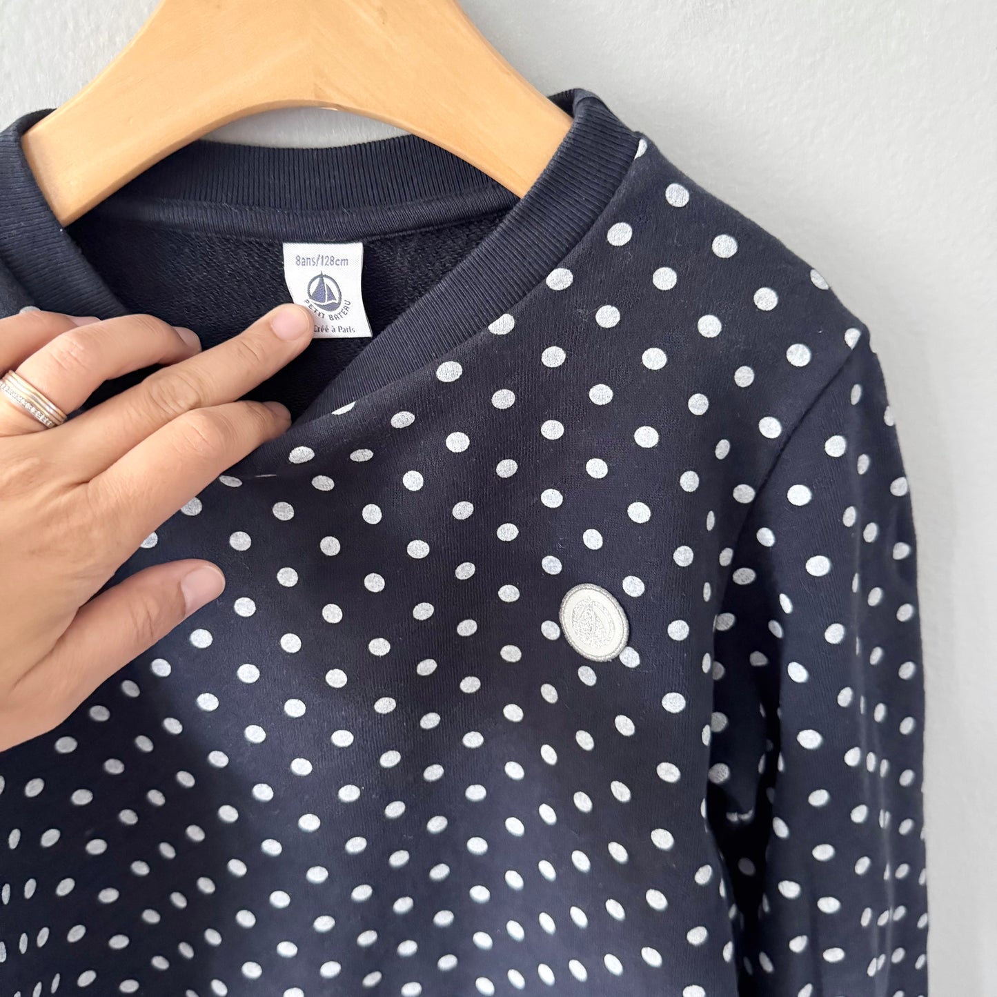 Petit Bateau / Black x dots sweatshirt / 8Y