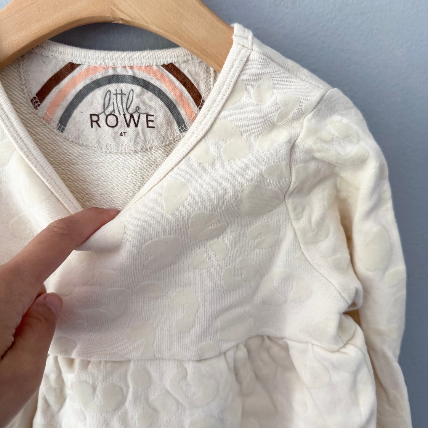 Little Rowe / White crew dress / 4T