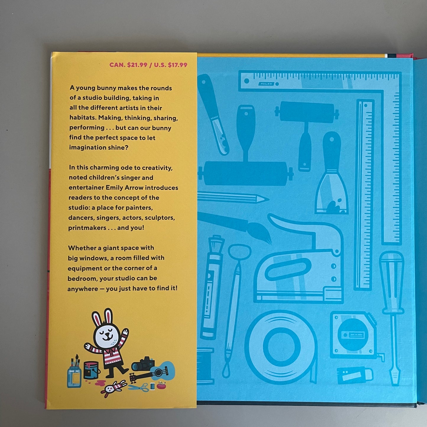 Studio - A Place For Art To Start / Emily Arrow