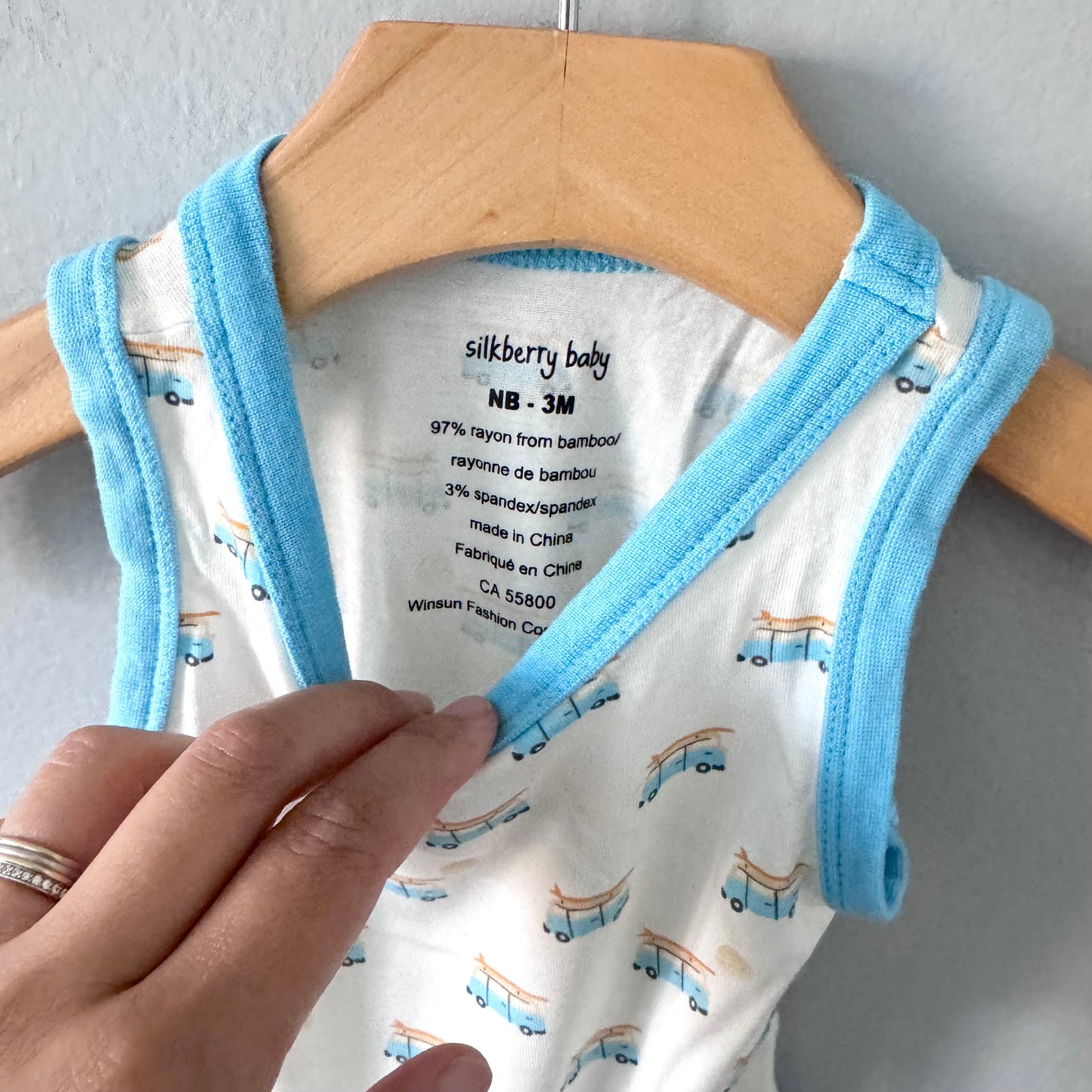 Silkberry baby / White blue bus tank onesie / 0-3M