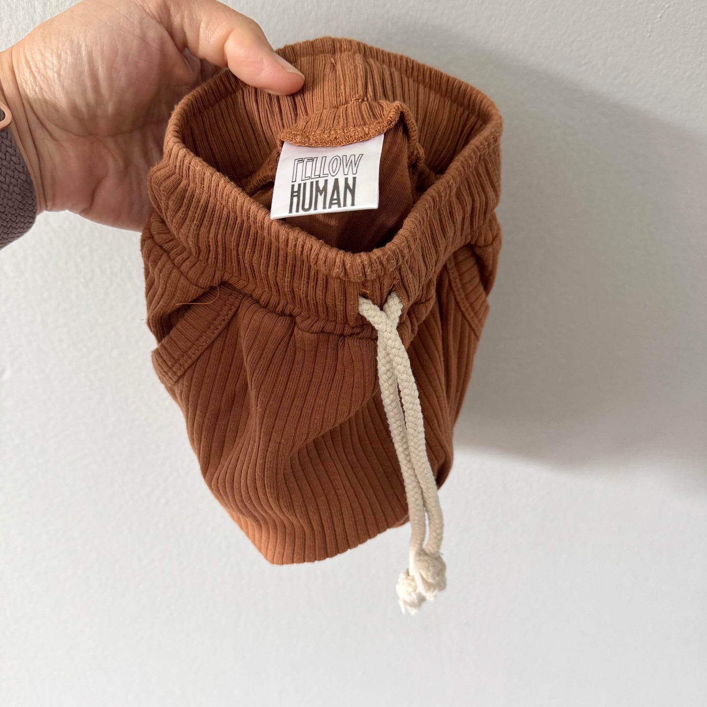 Fellow Human / Brown ribbed set / 3-6M