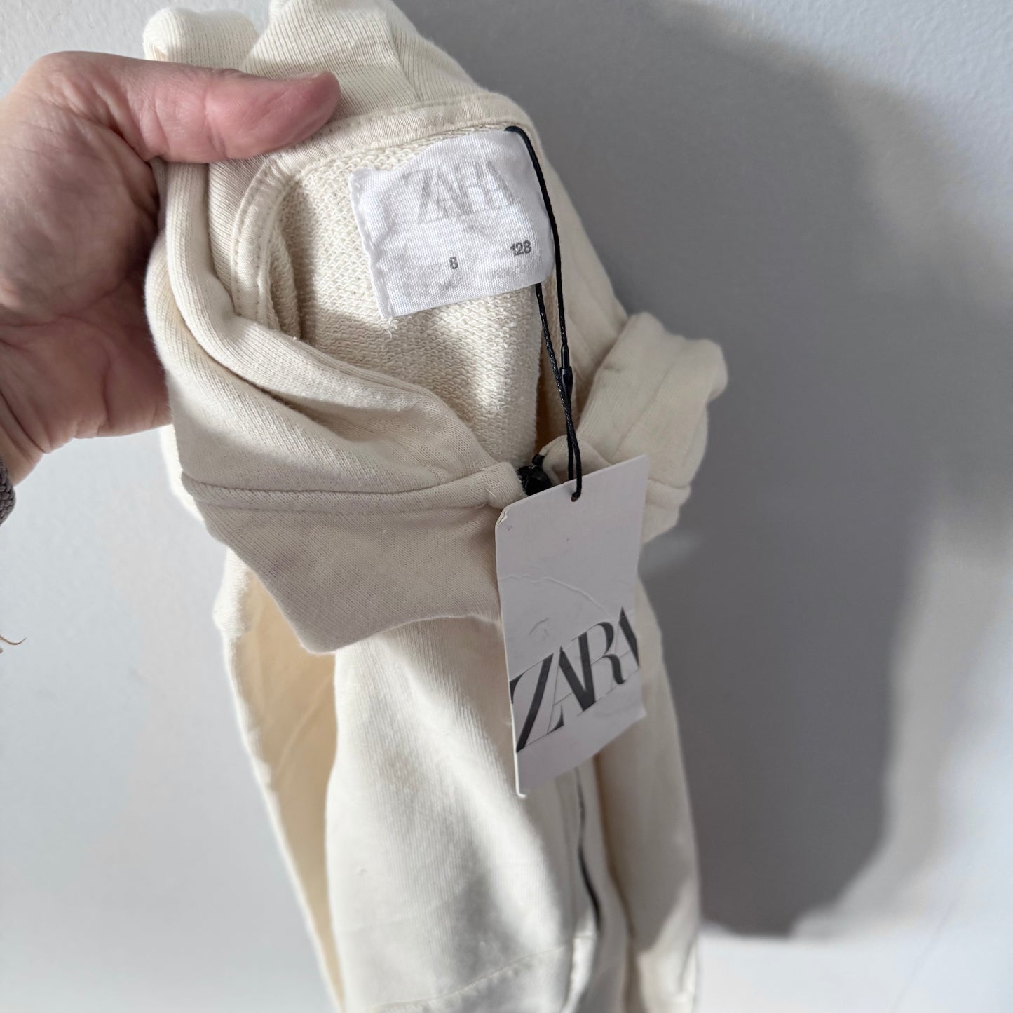 Zara / Perfect sense zip up hoodie / 8Y - New with tag