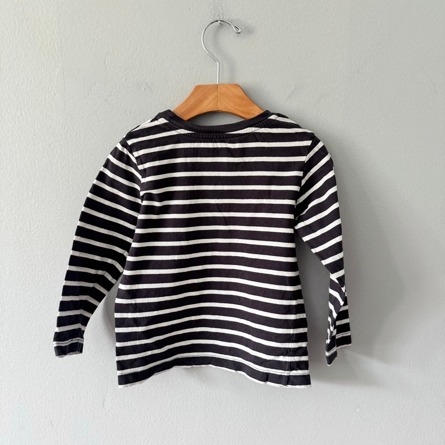H&M / Grey x white stripe long sleeve / 2-4Y