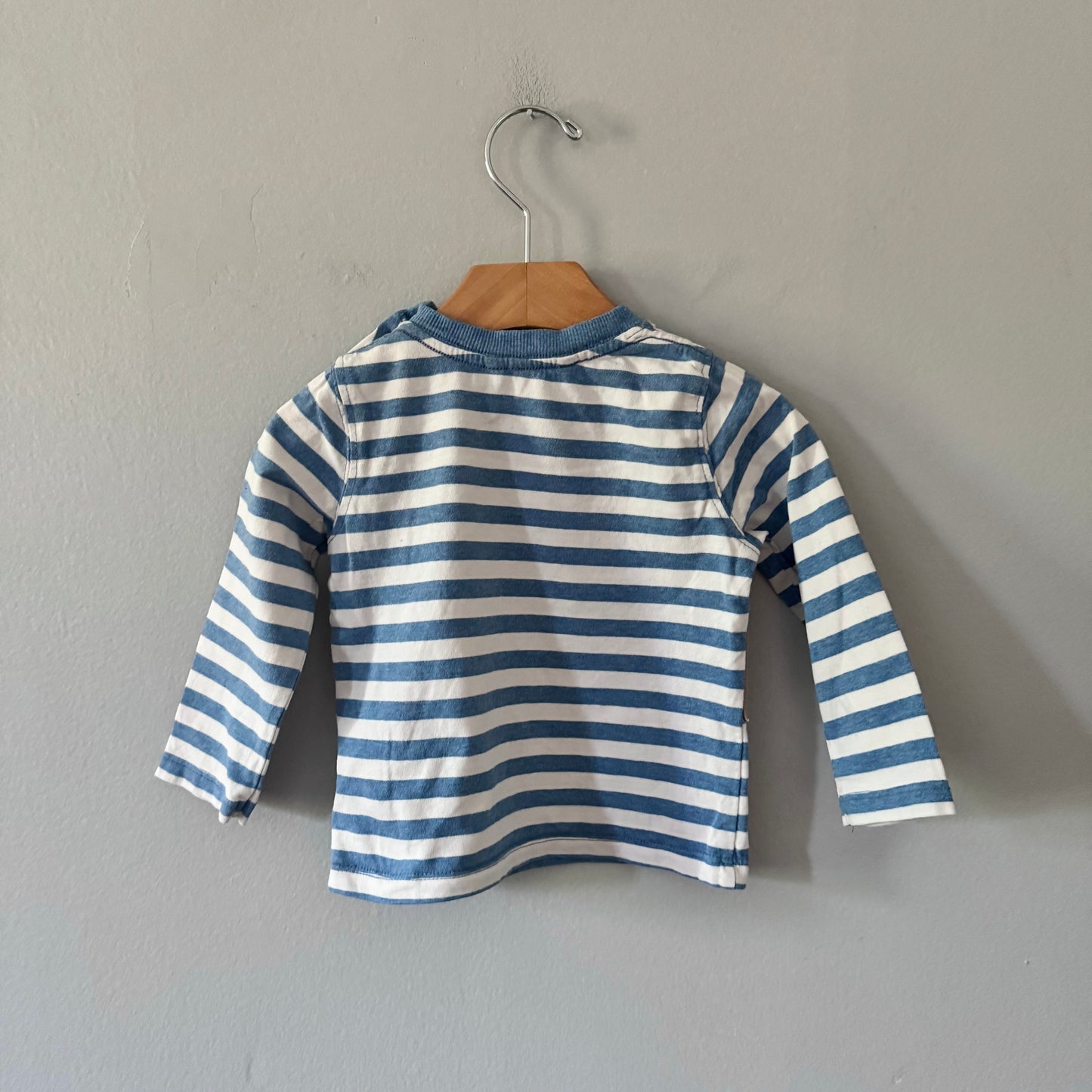 John Lewis / White blue stripe long sleeve / 9-12M