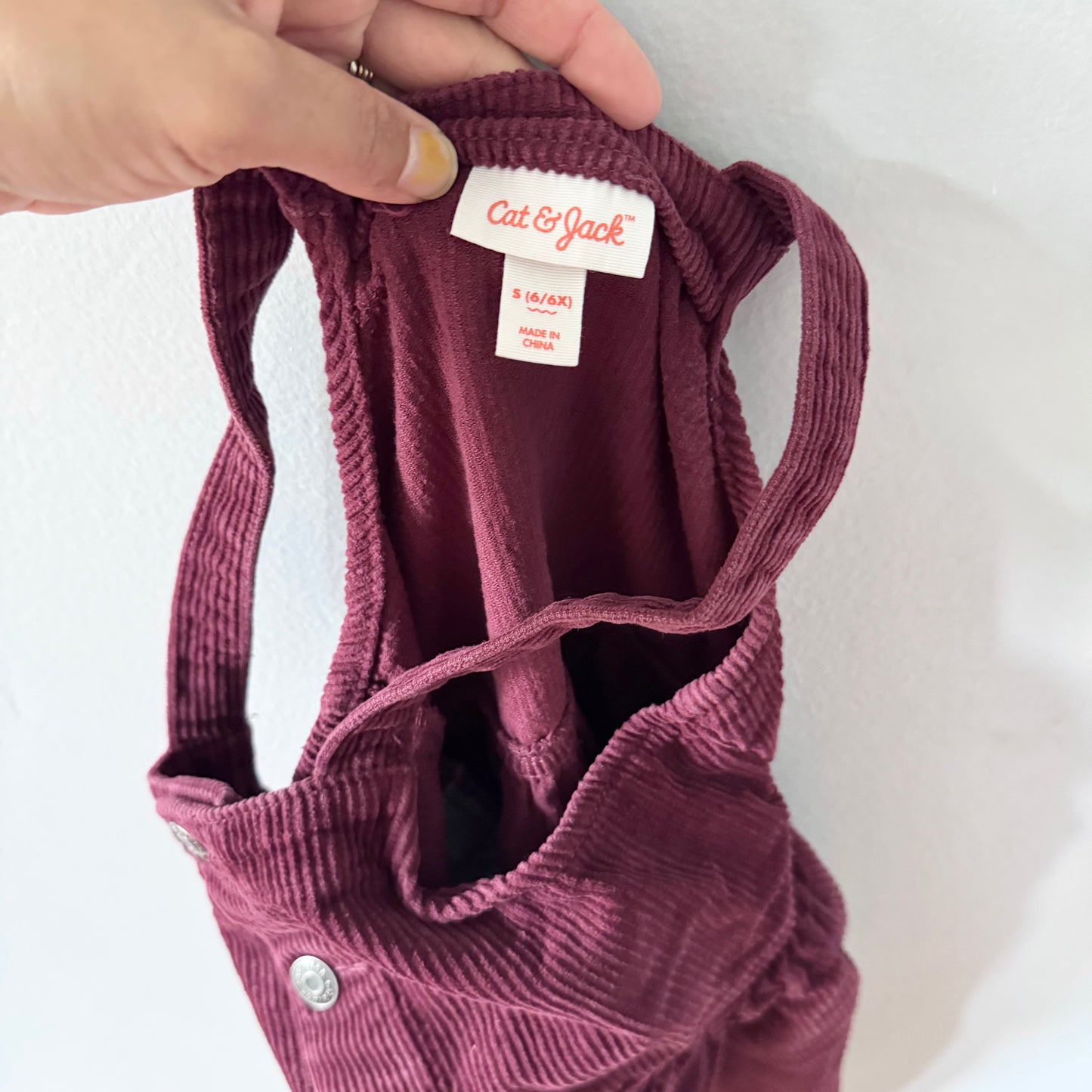 Cat & Jack / Burgundy overall skirt / 6Y