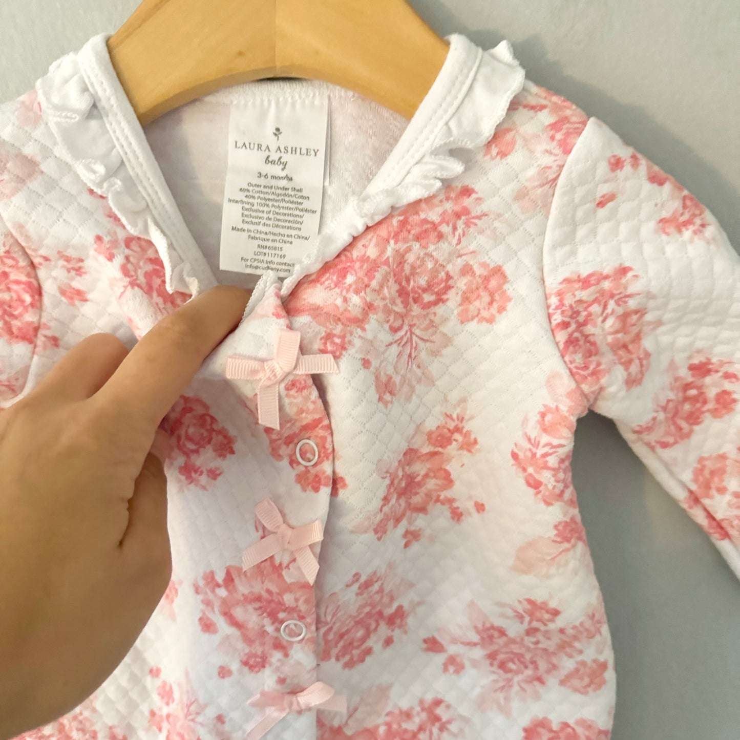 Laura Ashley / Rose romper / 3-6M