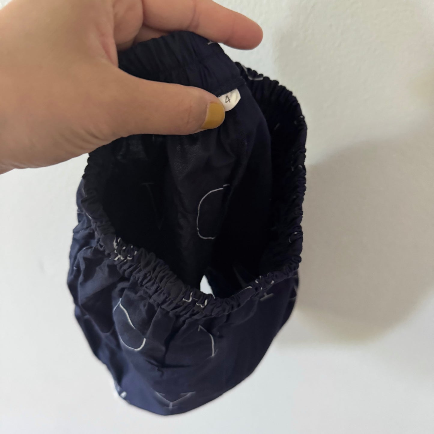 No brand / Navy short pants / 3-4T
