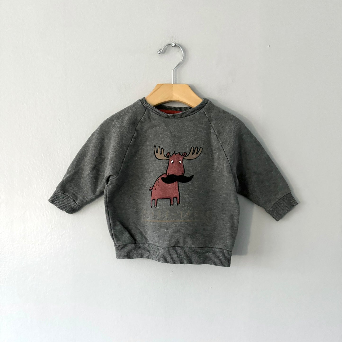 Next / Dark grey moose-tache sweatshirt / 6-9M
