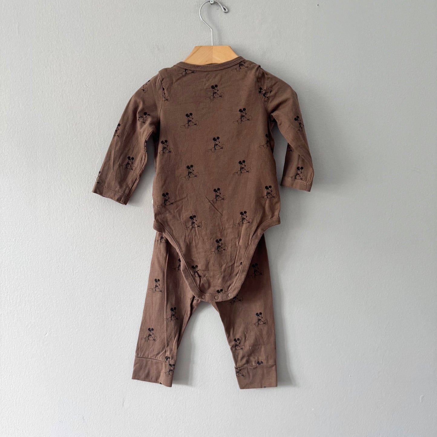 Gap / Disney Mickey onesie x pants set / 6-12M