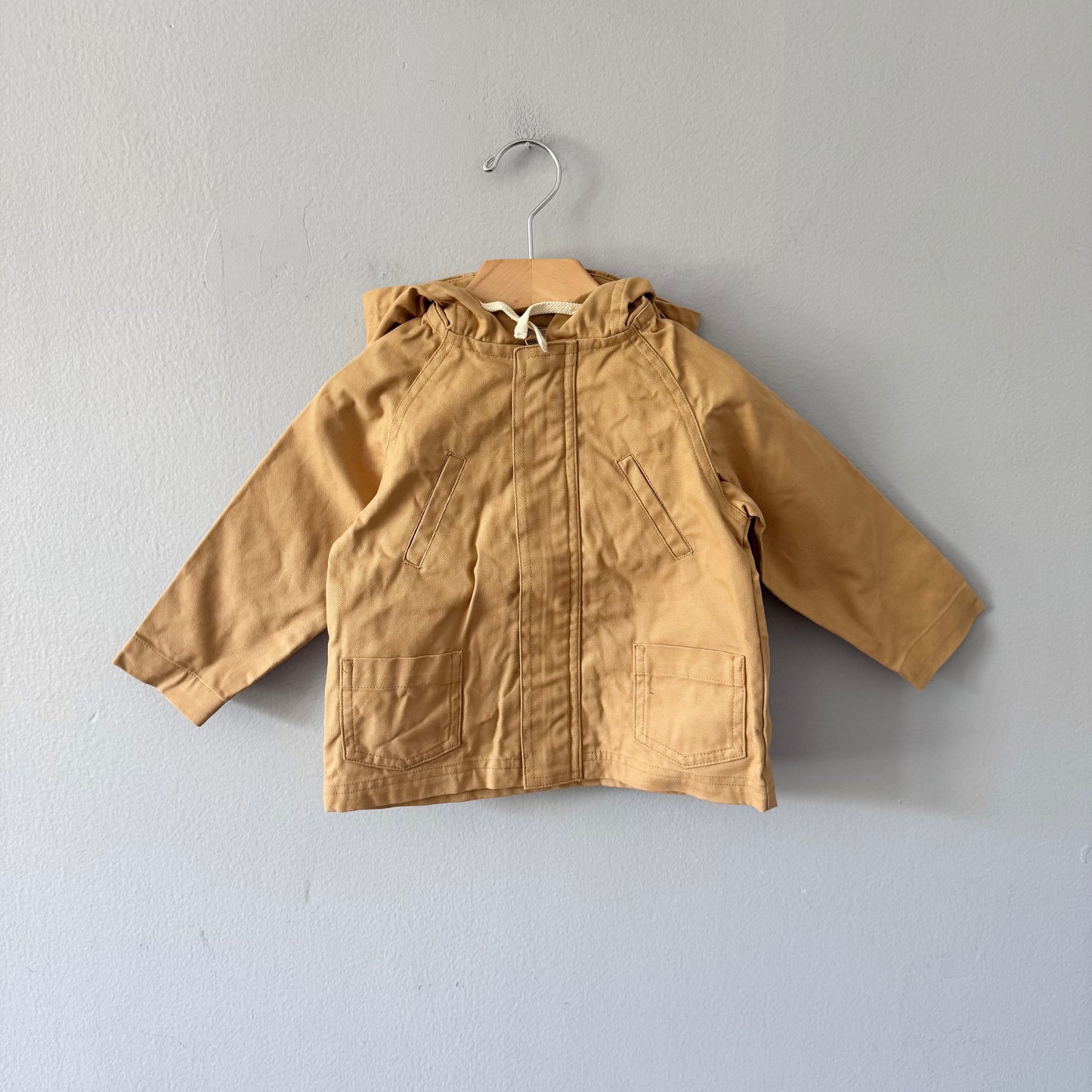 La petite collection / Mustard canvas zip up jacket / 12M