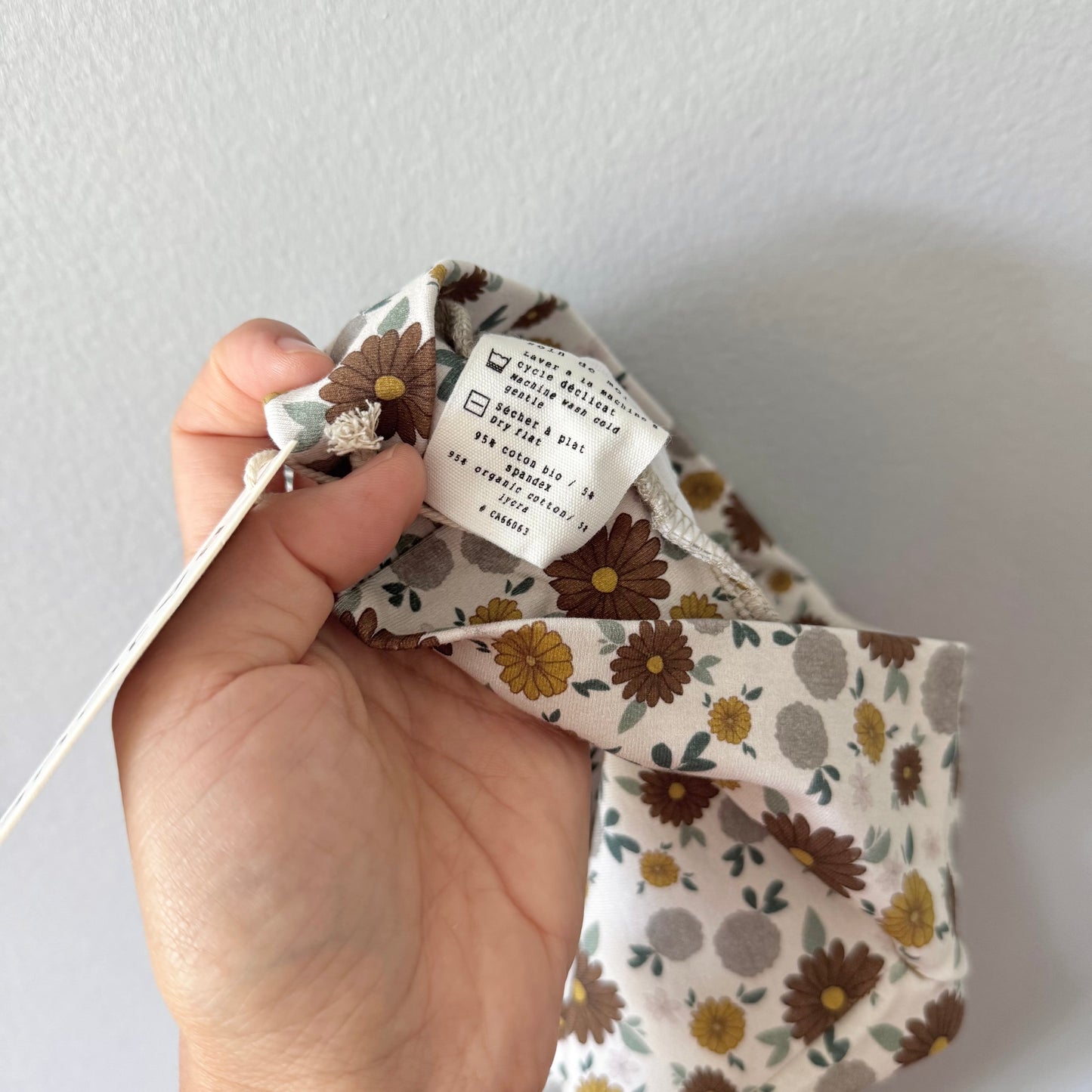 Bajoue / White x brown floral harem pants / 3-5T - New with tag
