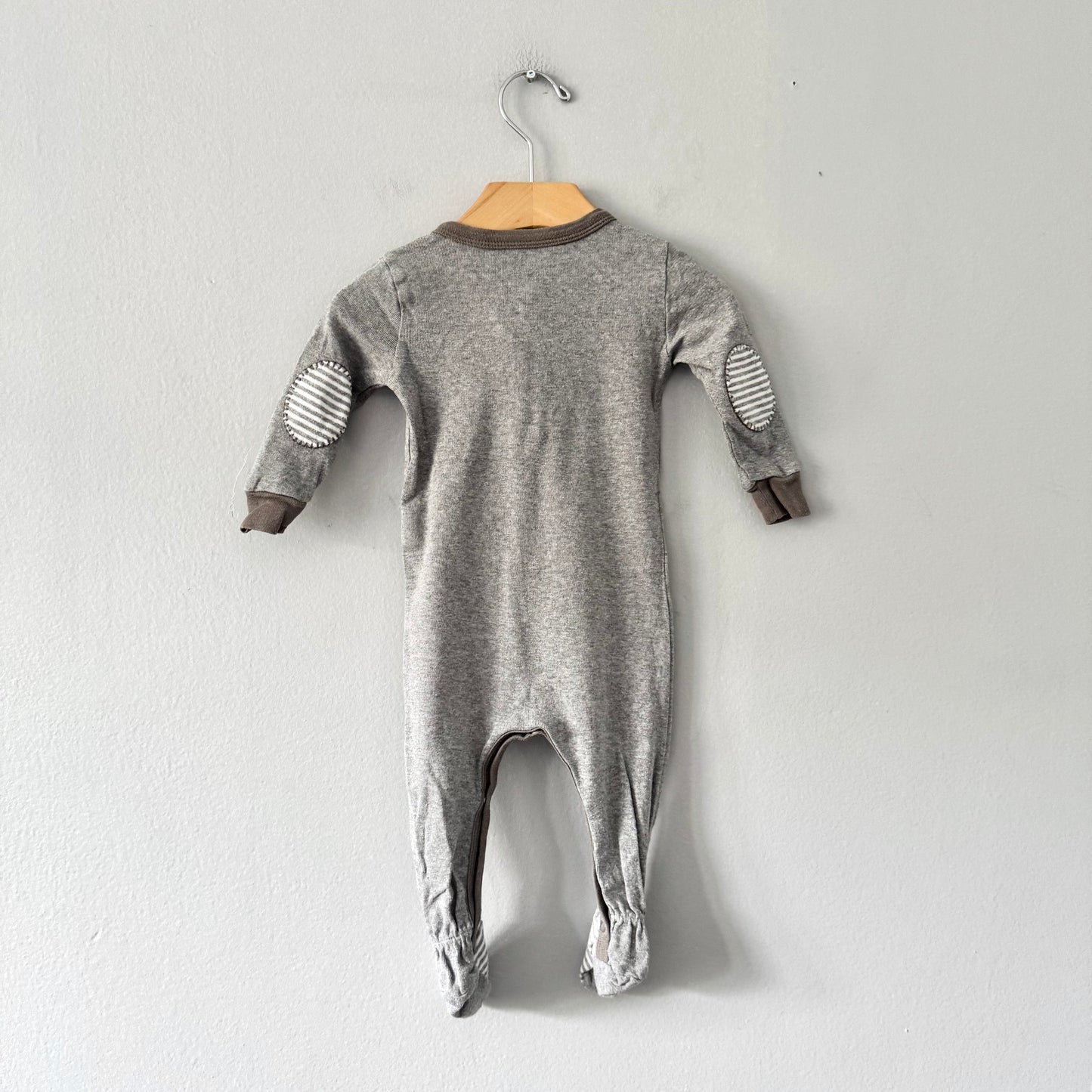 Burt Bees baby / Light grey romper / 3-6M