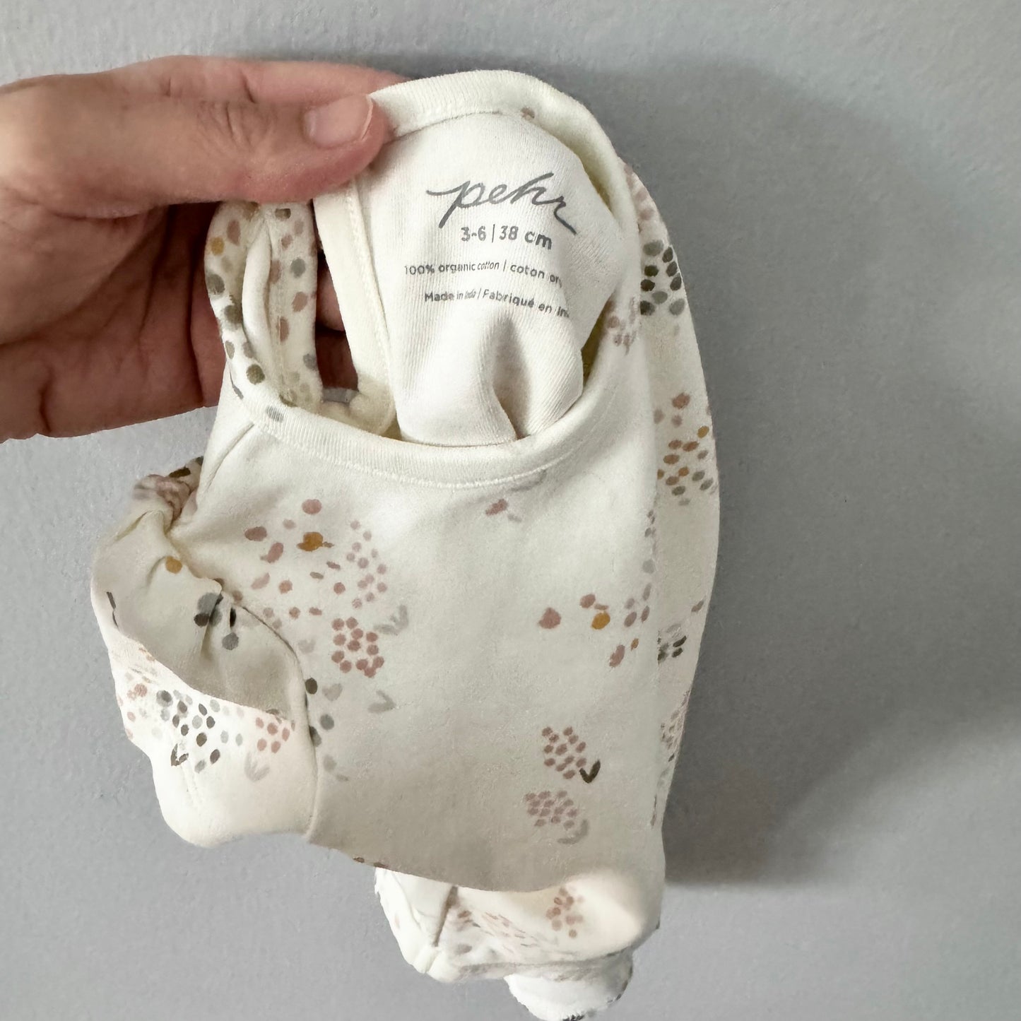 Pehr / Grenouillère florale rose et blanche / 3-6 mois