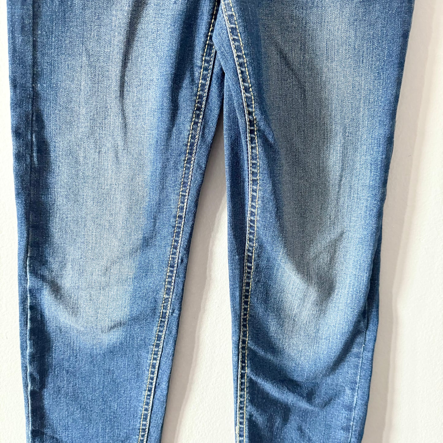 Levi's / 502 Jeans / 7Y