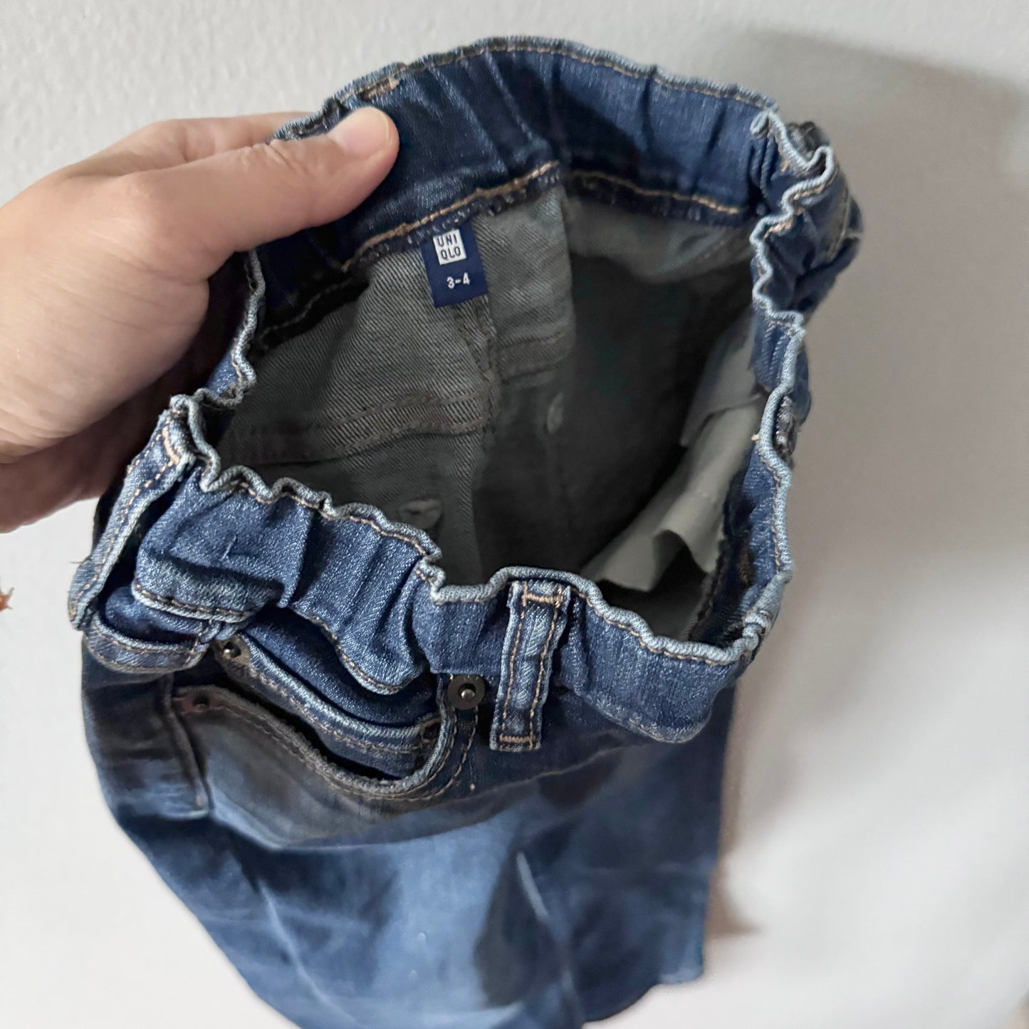 Uniqlo / Stretchy denim pants / 3-4Y