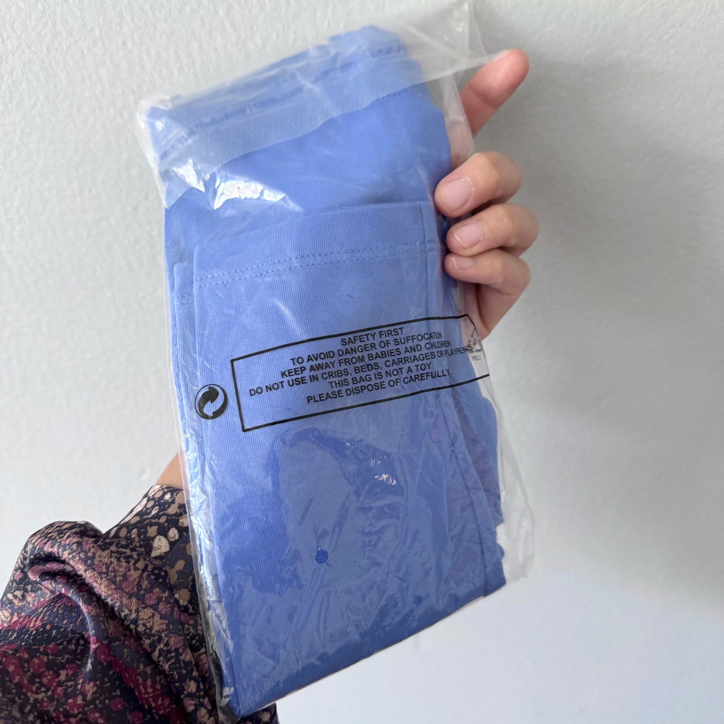 Tea / Blue capri leggings / 3T - New with bag