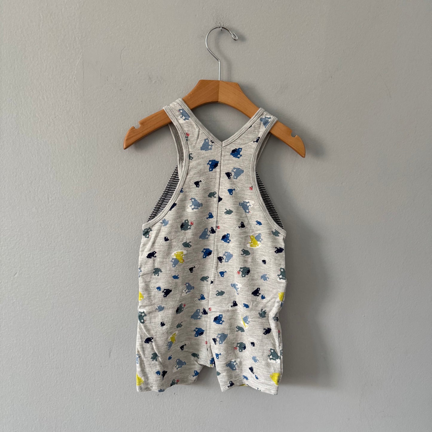 Petit Bateau / Light grey x frog overall shorts / 18M