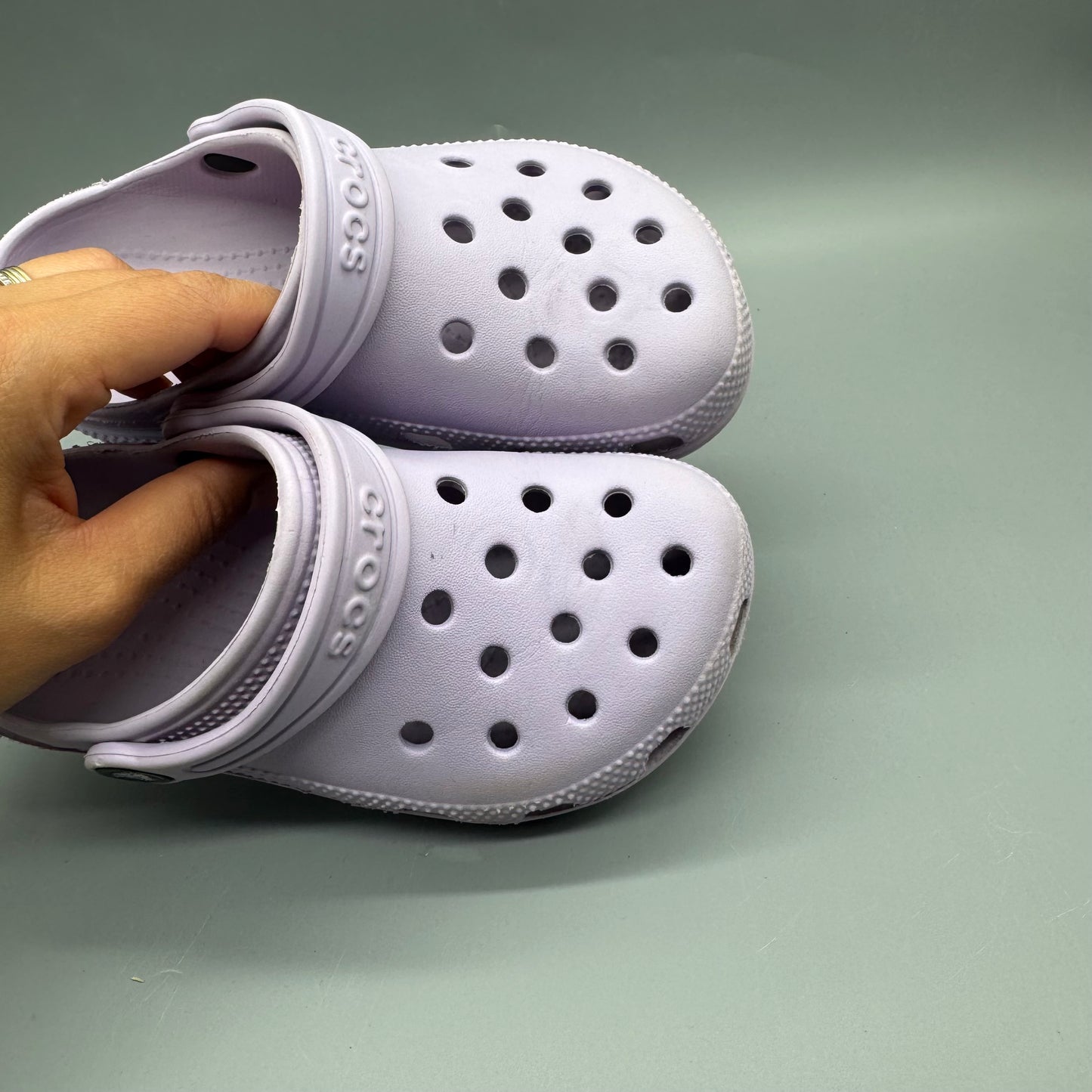 Crocs / Sandals / US12