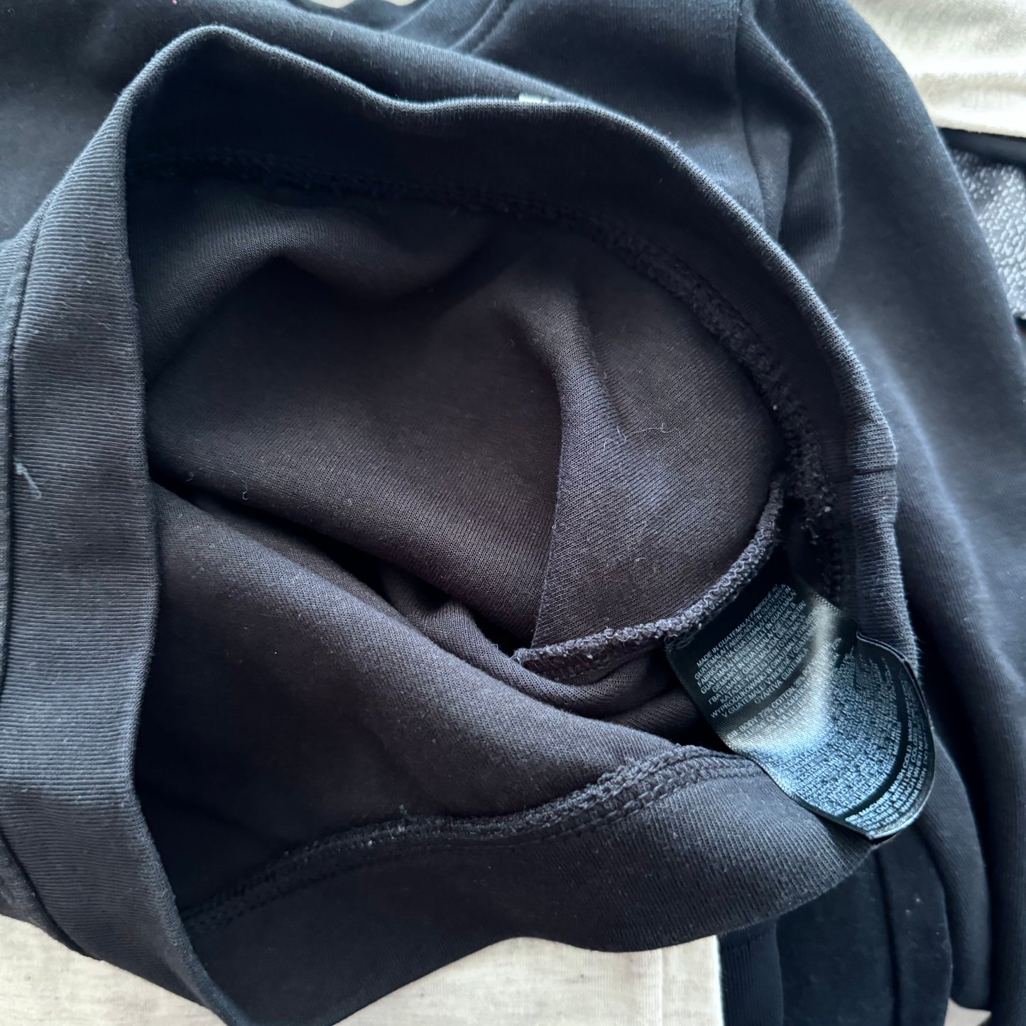 The North Face / Black sweatshirt / 5Y