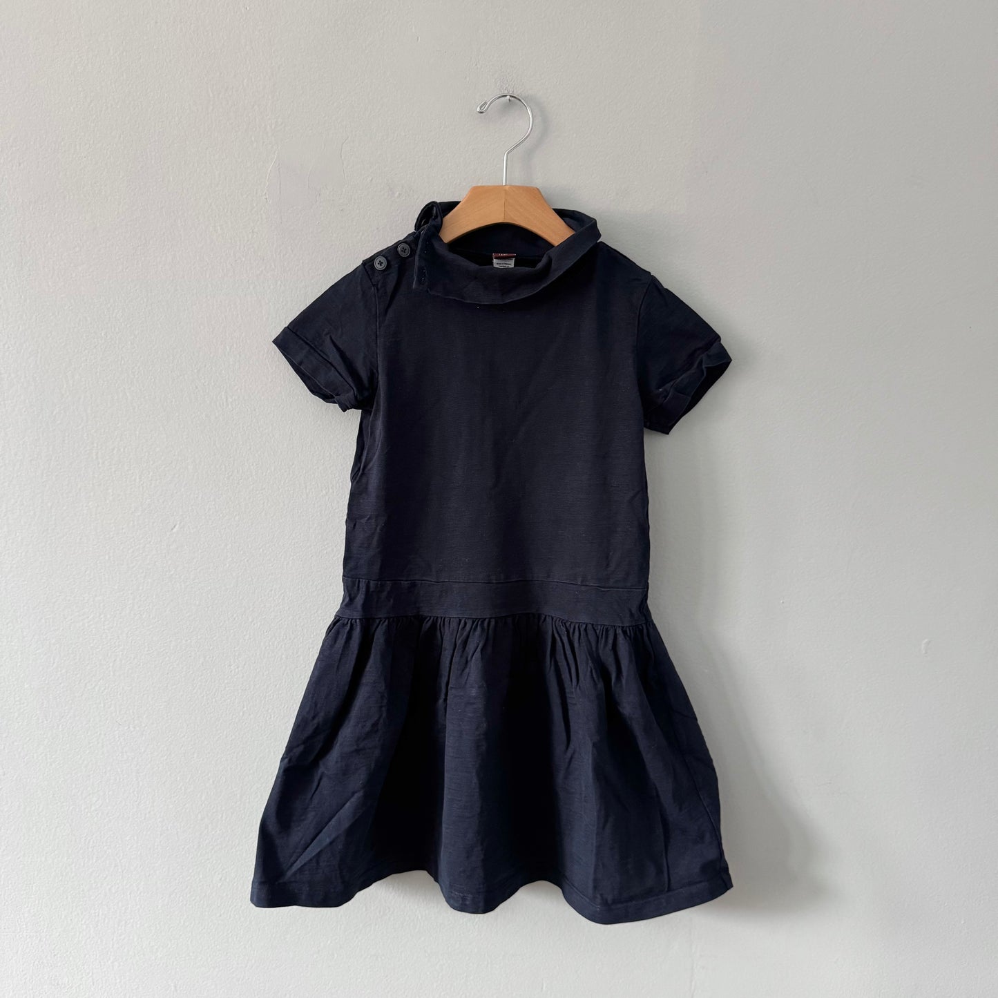 Tea / Navy mock neck dress / 7Y
