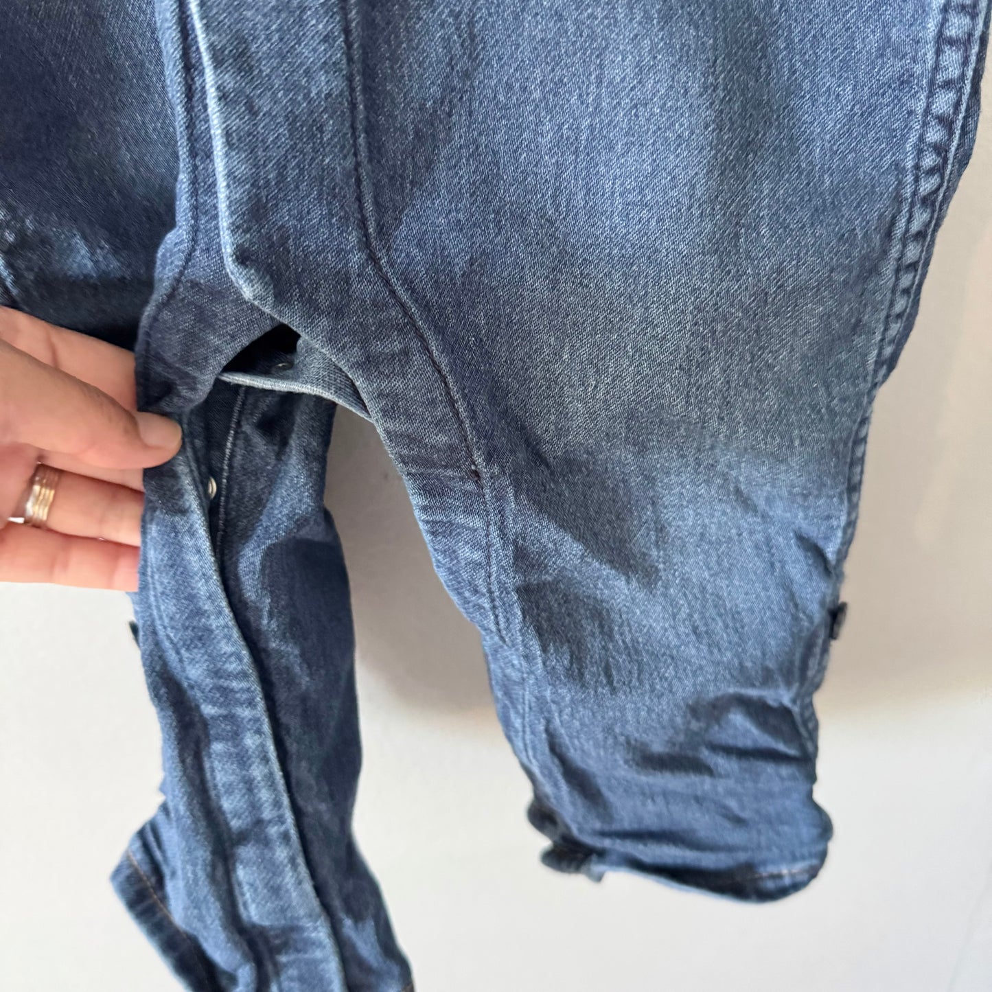 Gap / Denim shirt romper / 18-24M