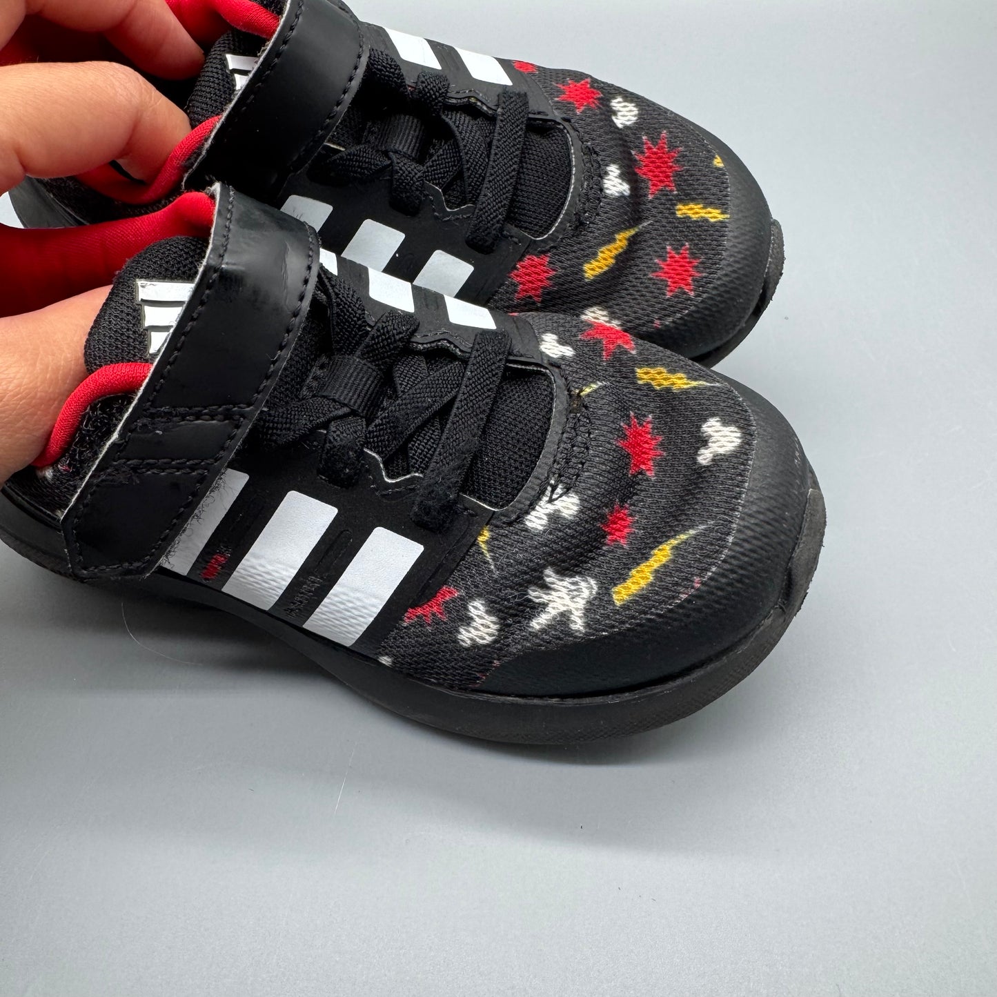 Adidas x Mickey / Running Shoes / US8