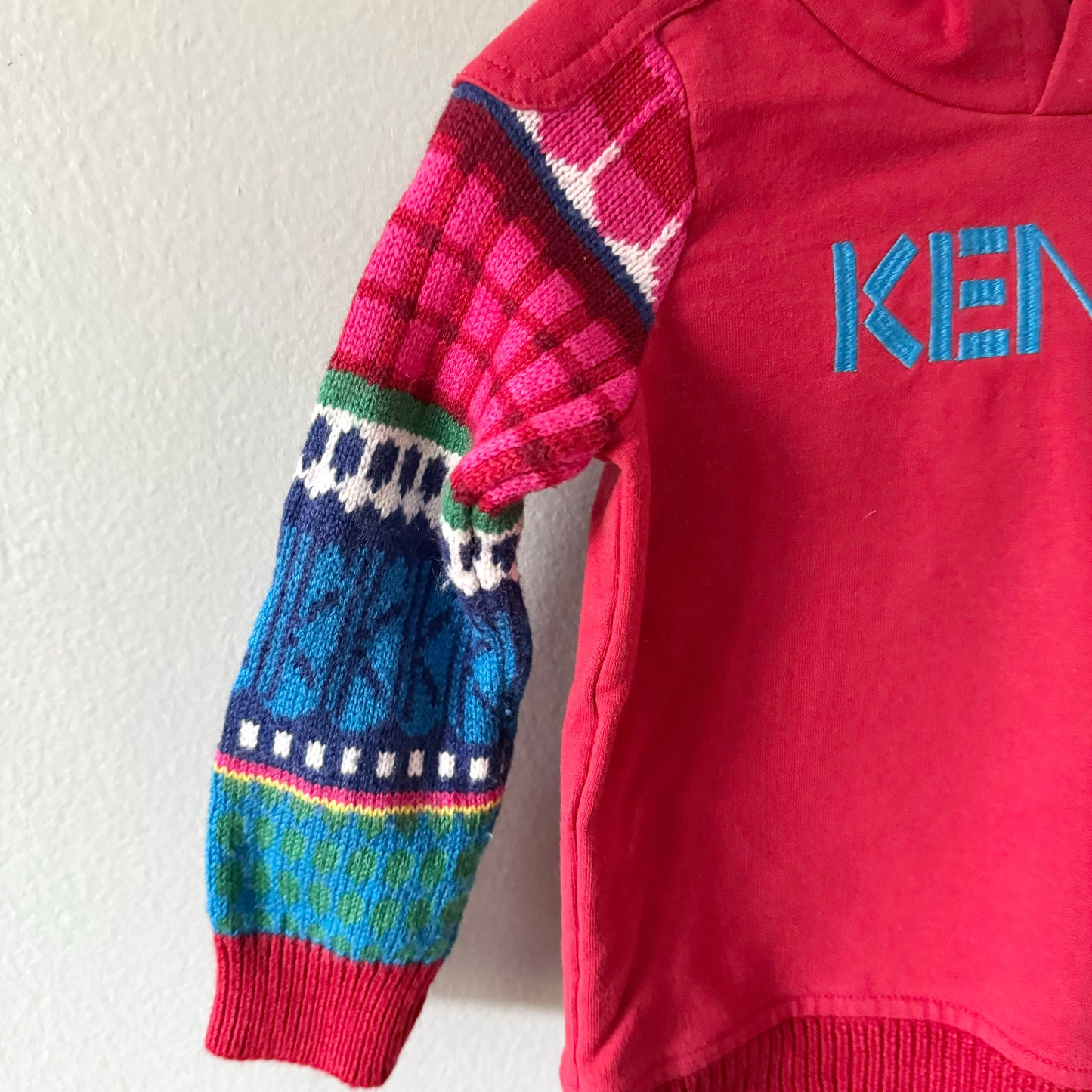 Kenzo / Red hoodie / 2Y