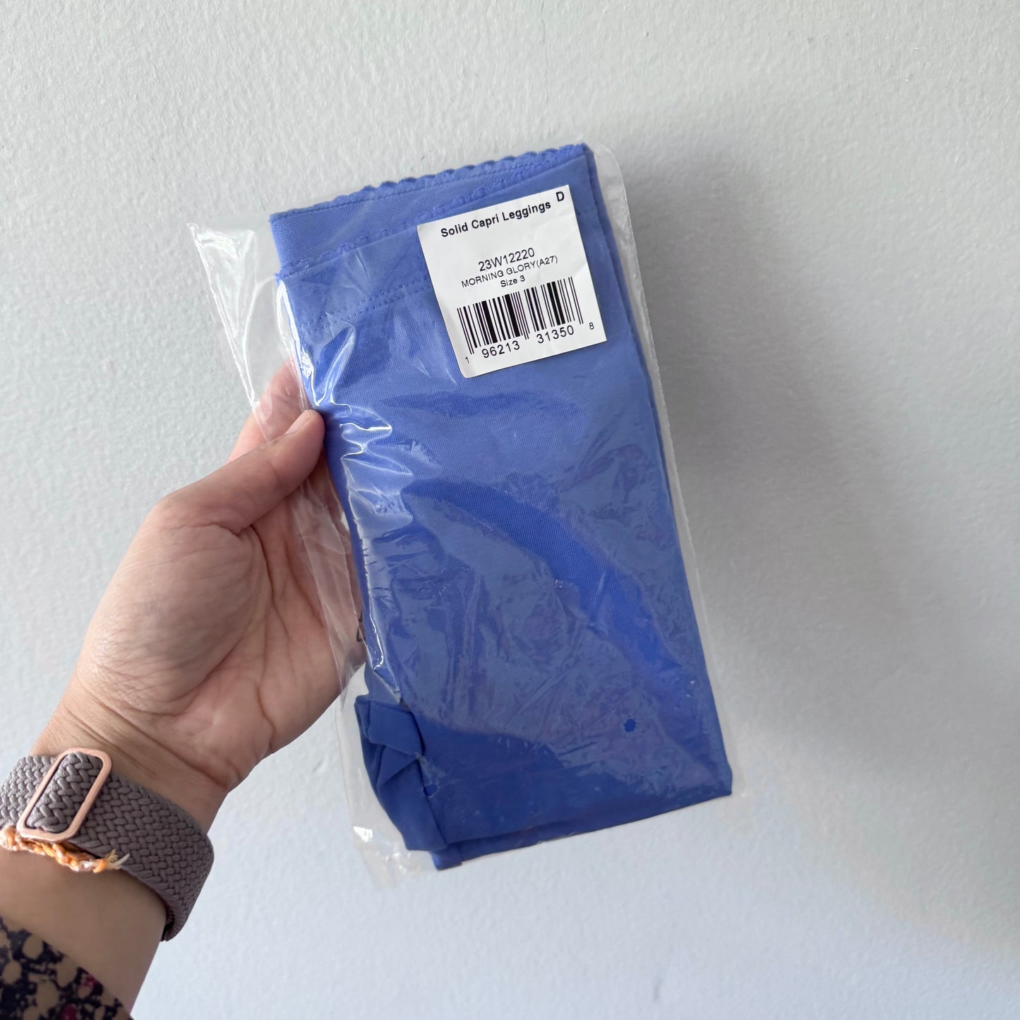 Tea / Blue capri leggings / 3T - New with bag