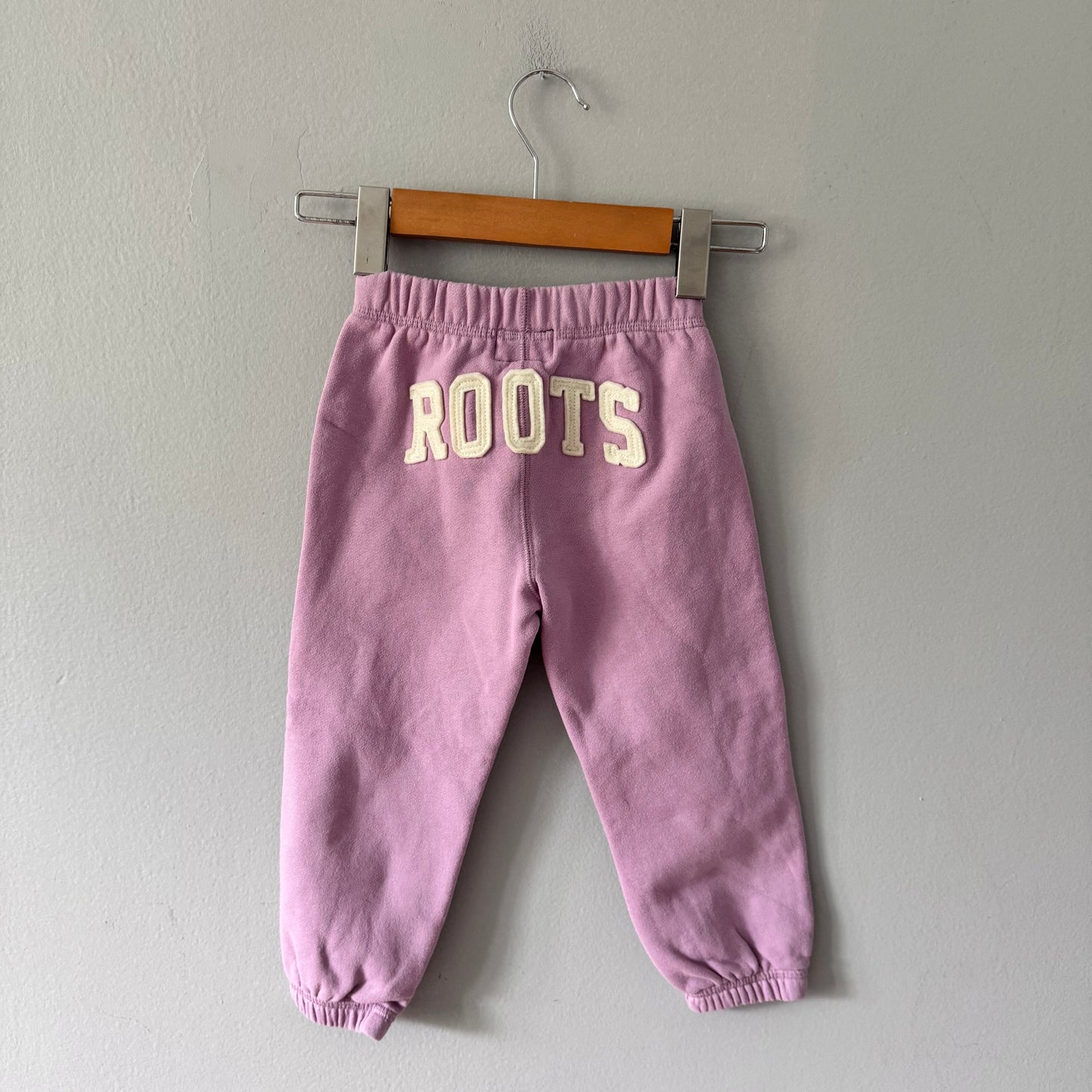 Roots / Purple pink sweatpants / 3T