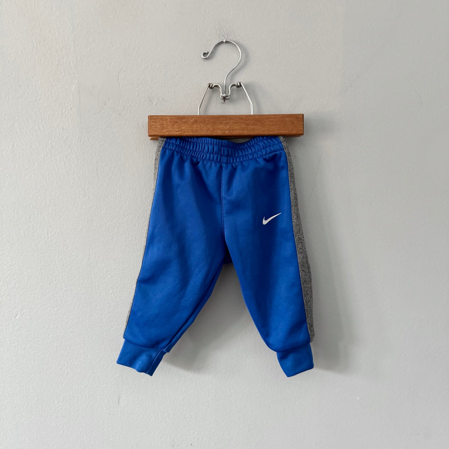 Nike / Fleece lined jersey pants / 12M