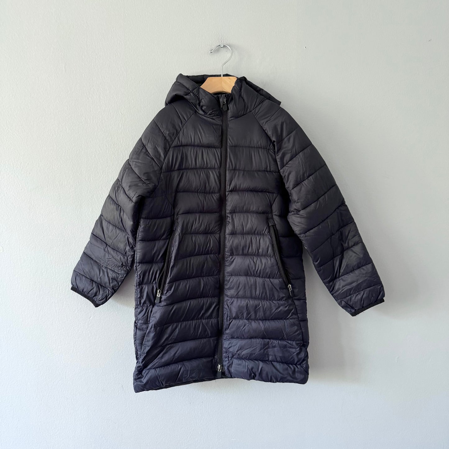 Zara / Black long light puffer jacket / 8Y