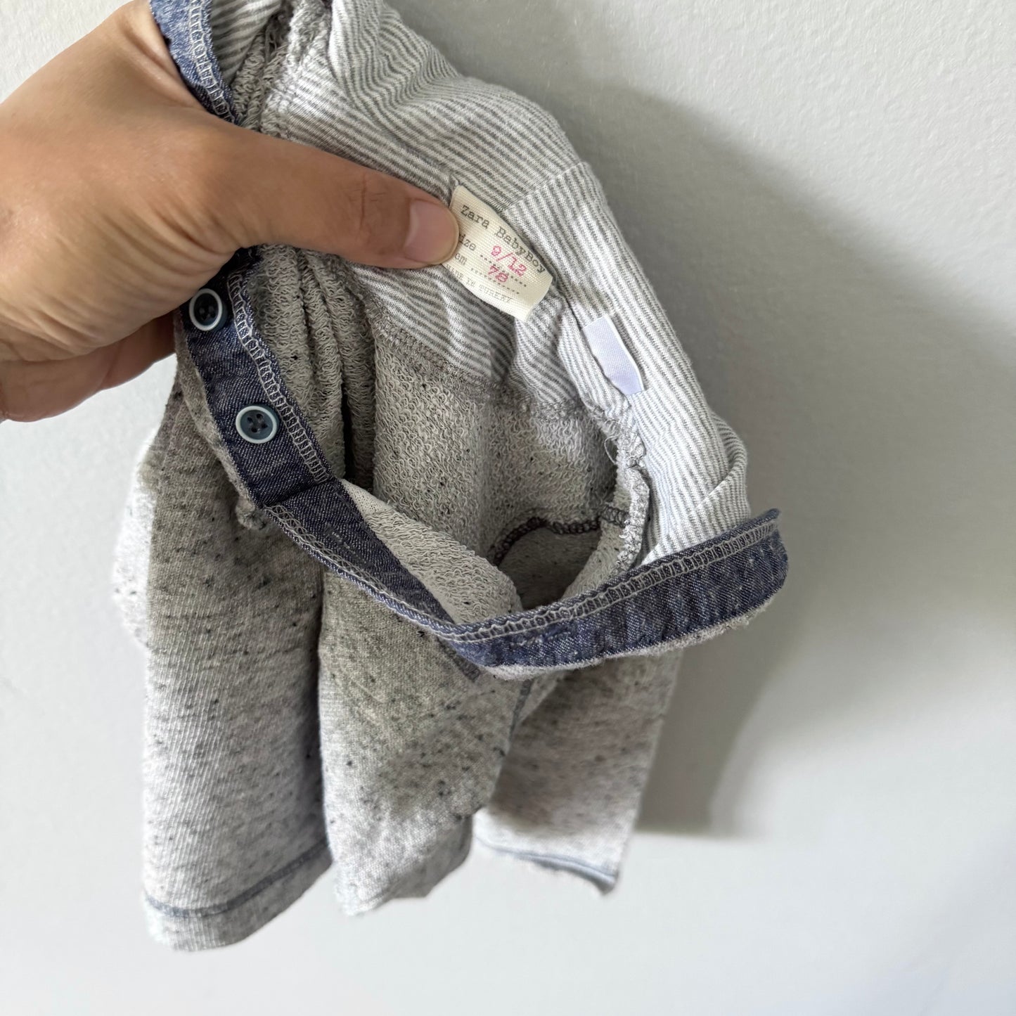 Zara / Light grey hoodie / 9-12M