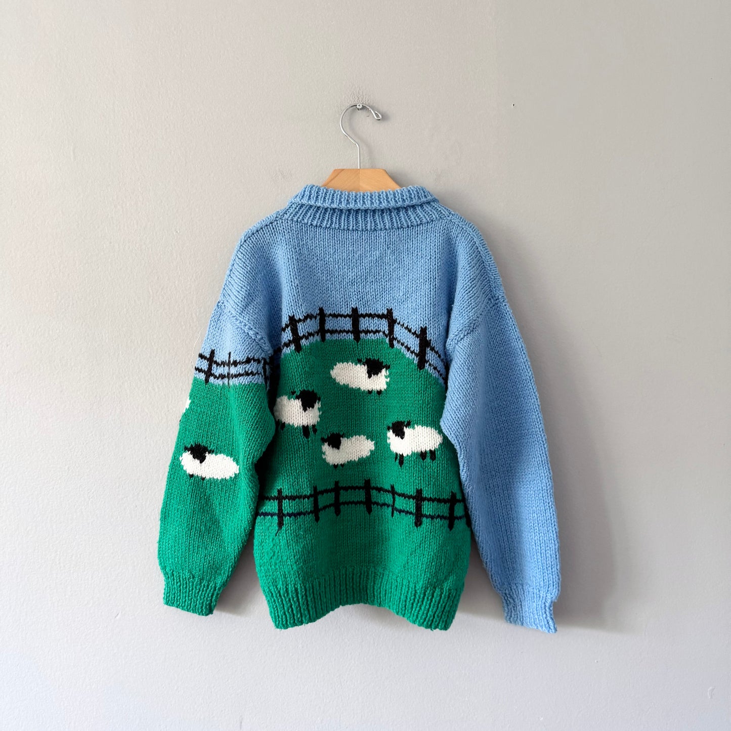Handmade / Sheep knit pullover / 7Y