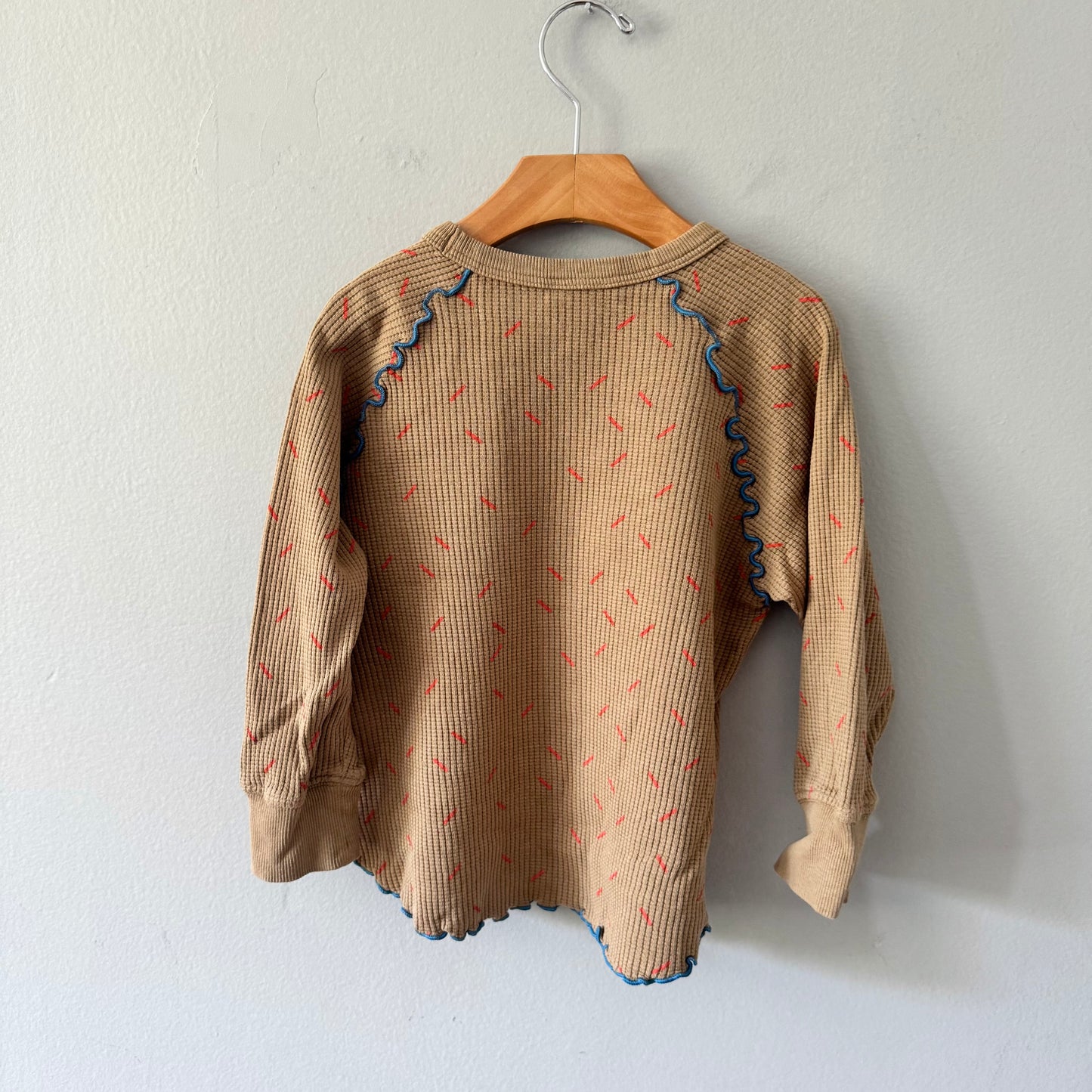 Markey's / Brown waffle long sleeve / 4Y