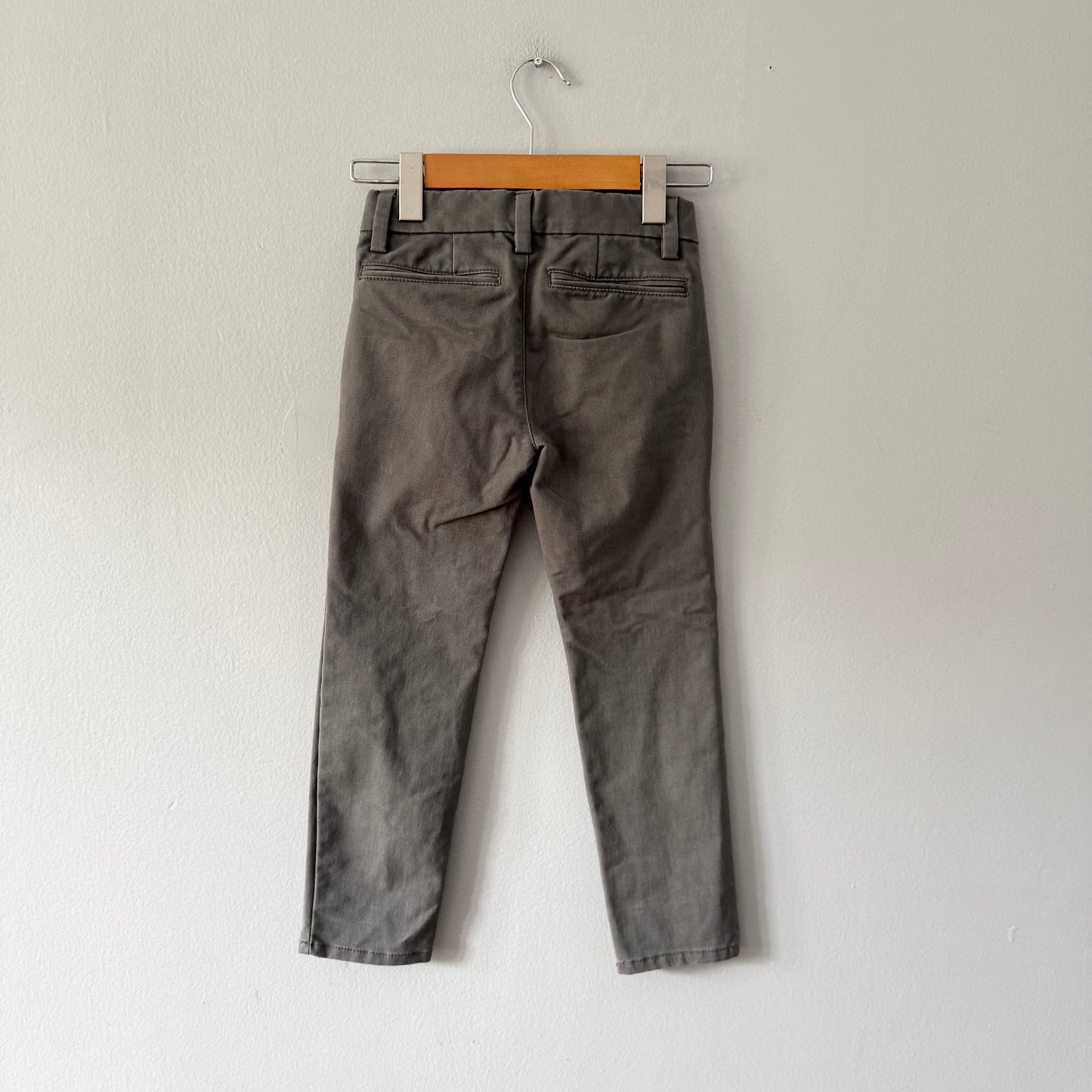 Gap / Grey chino pants / 6Y