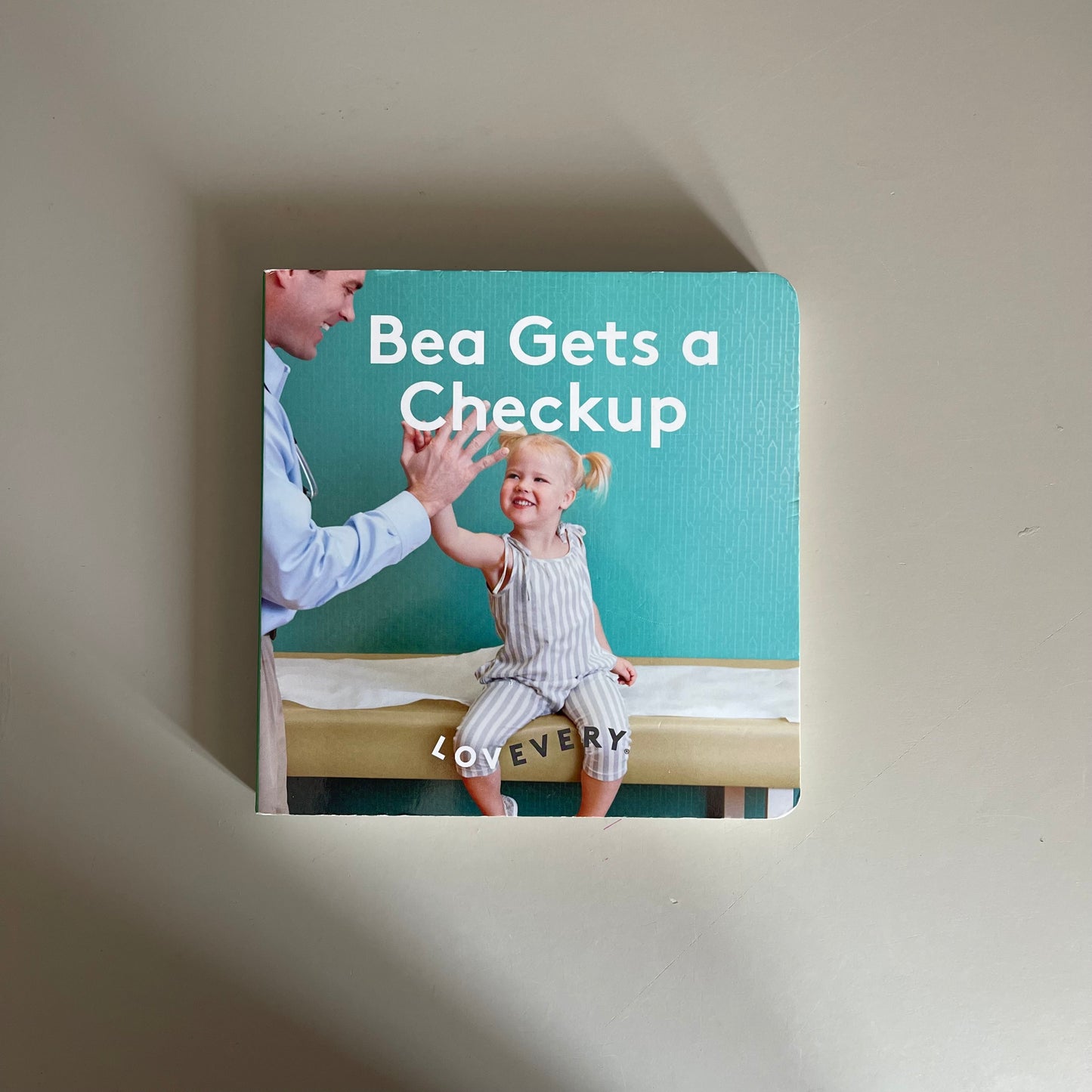 Bea Gets a Checkup / Lovevery