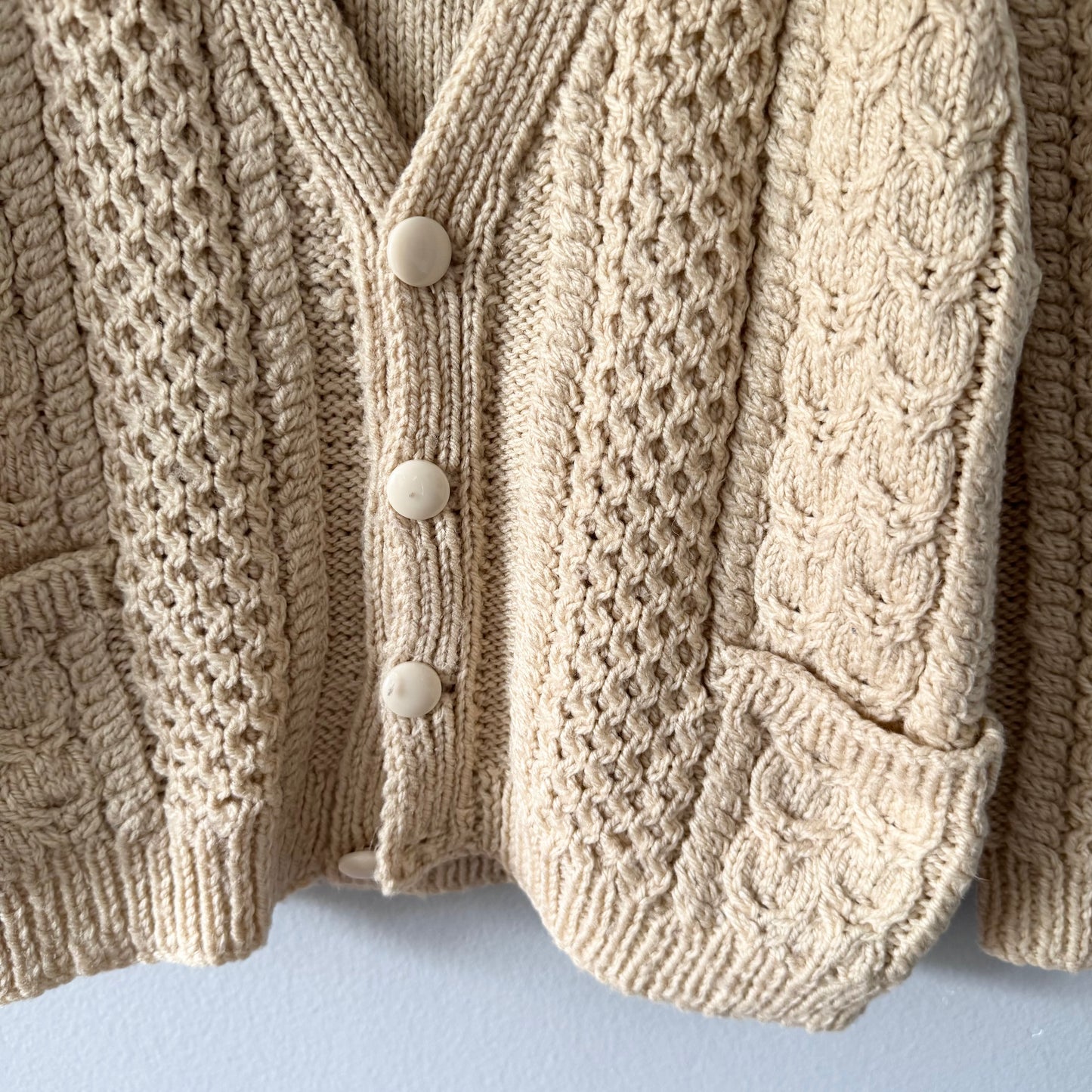 Handmade / Beige cable knit cardigan / 3-4Y