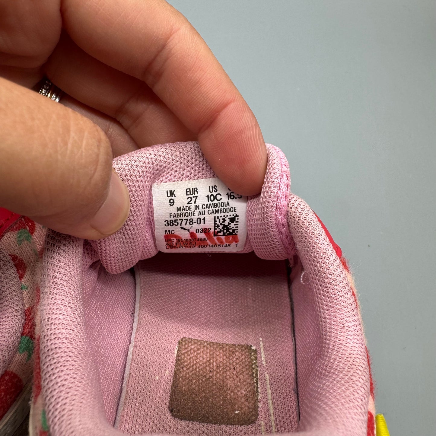 Puma / Running Shoes / US10