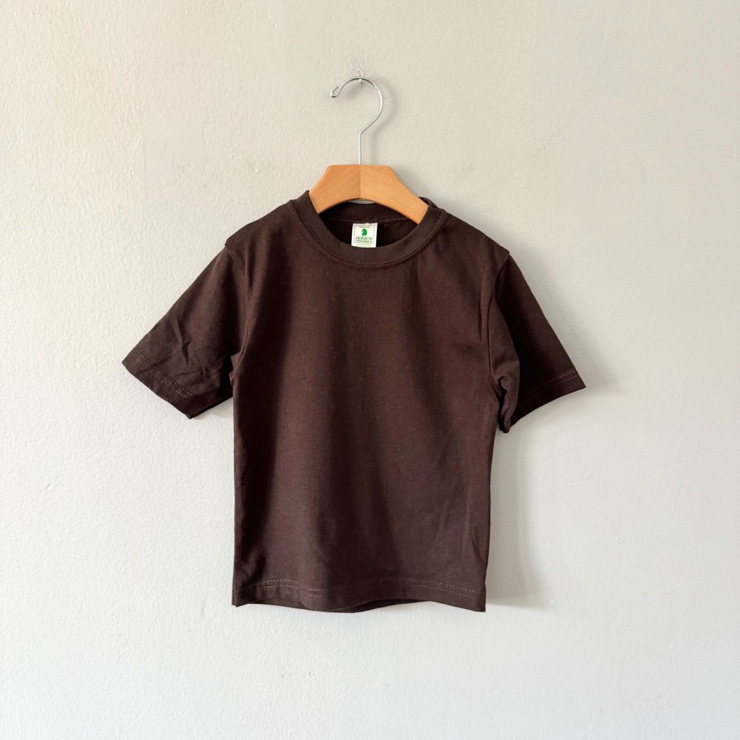 Jerico Children / Black(dark brown) T-shirt / 4Y
