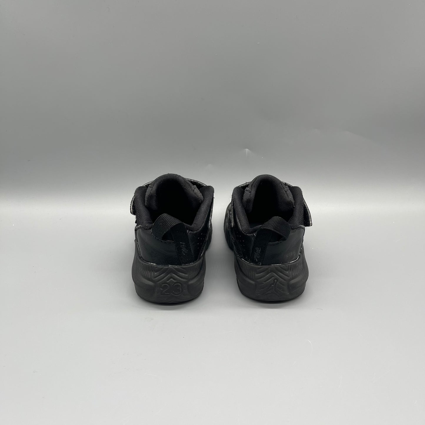 Nike / Air Jordan / Runner / US6