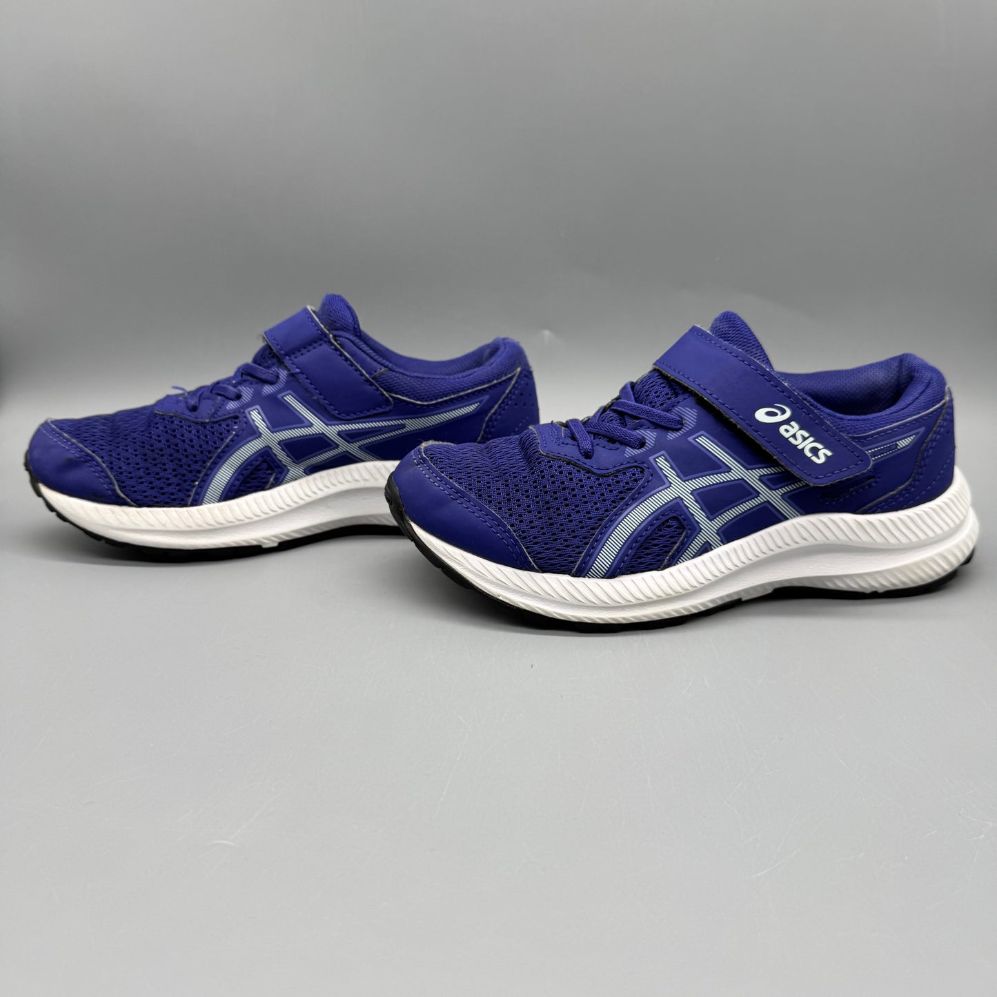 Asics / Running Shoes / J2