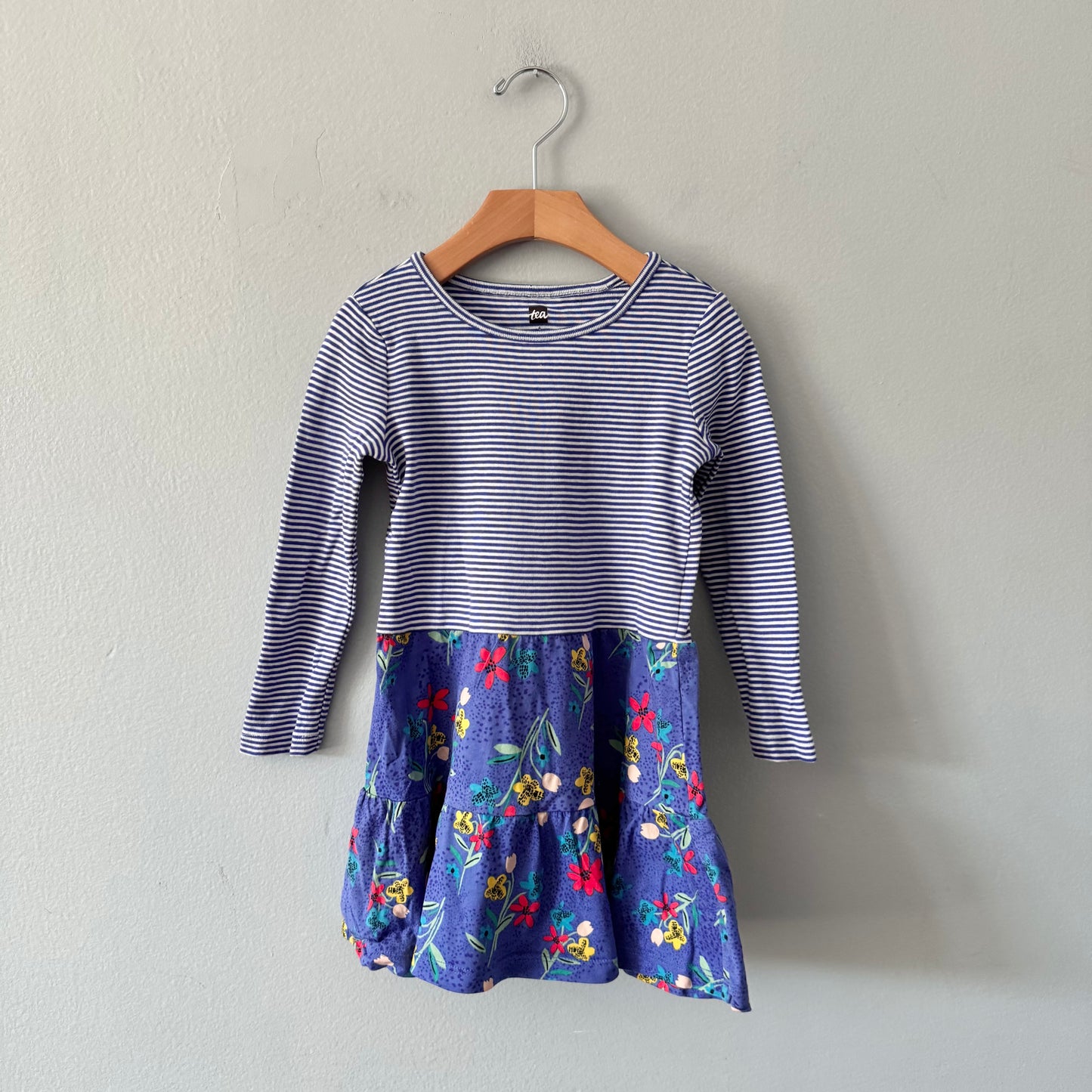 Tea / Stripe x floral dress / 4Y