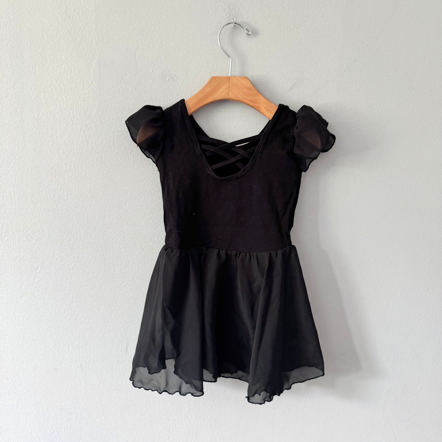 No brand / Black leotard with tutu / 4Y