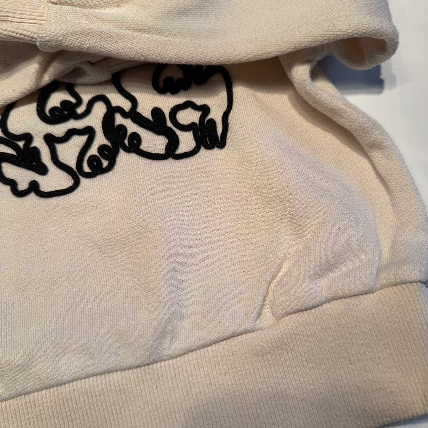 Zara / White Snoopy sweatshirt / 6Y