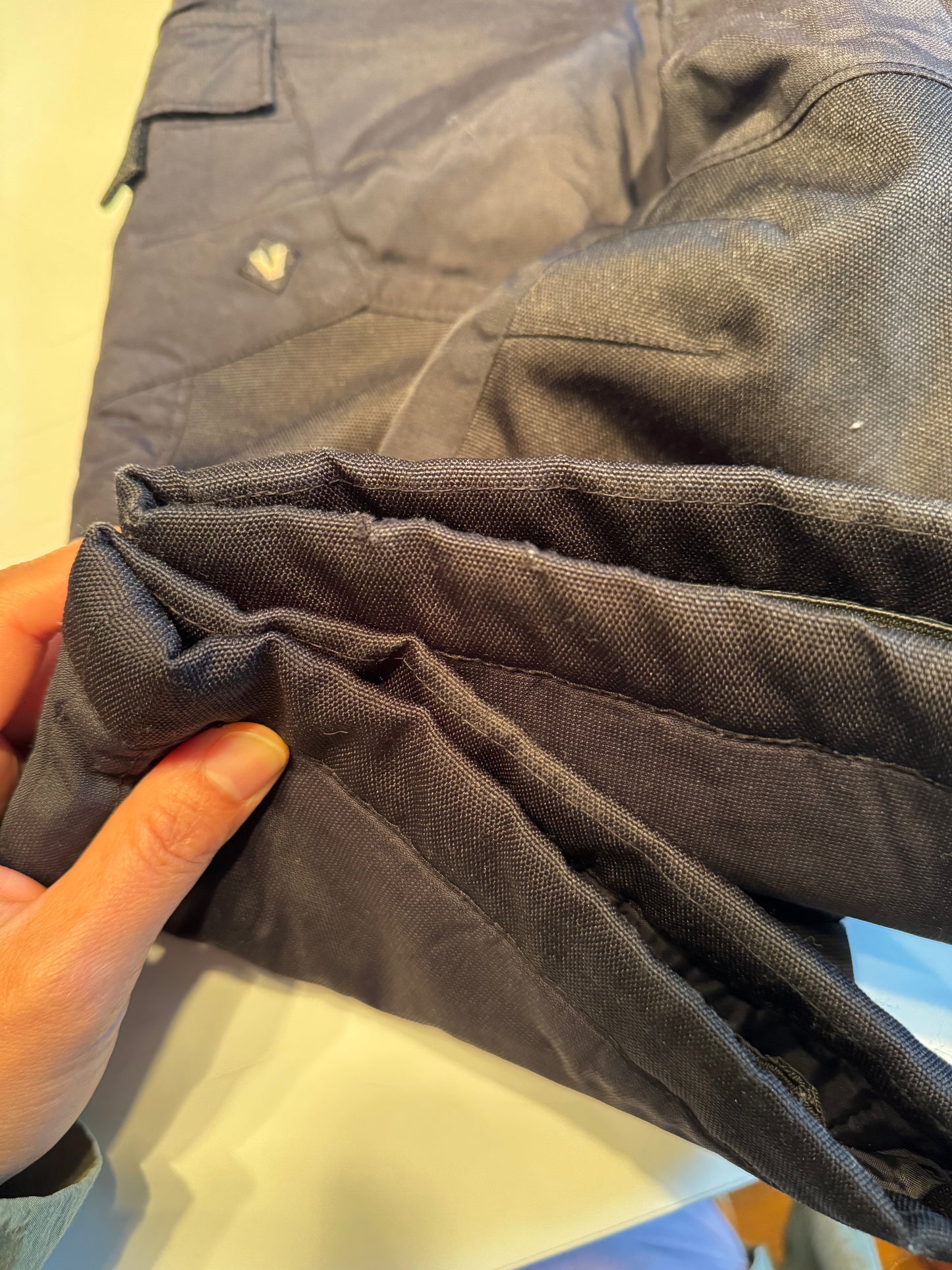 Columbia / Black snow pants / 3T