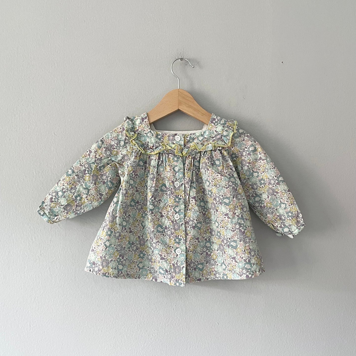 Bonton / Floral blouse / 12M