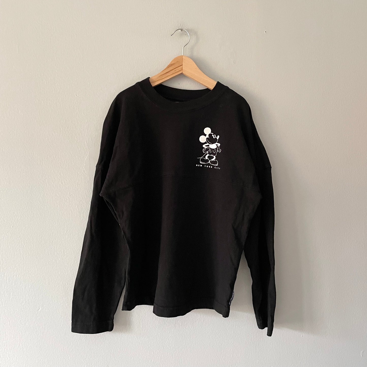 Disney / Black spirit jersey / M(9-10Y)