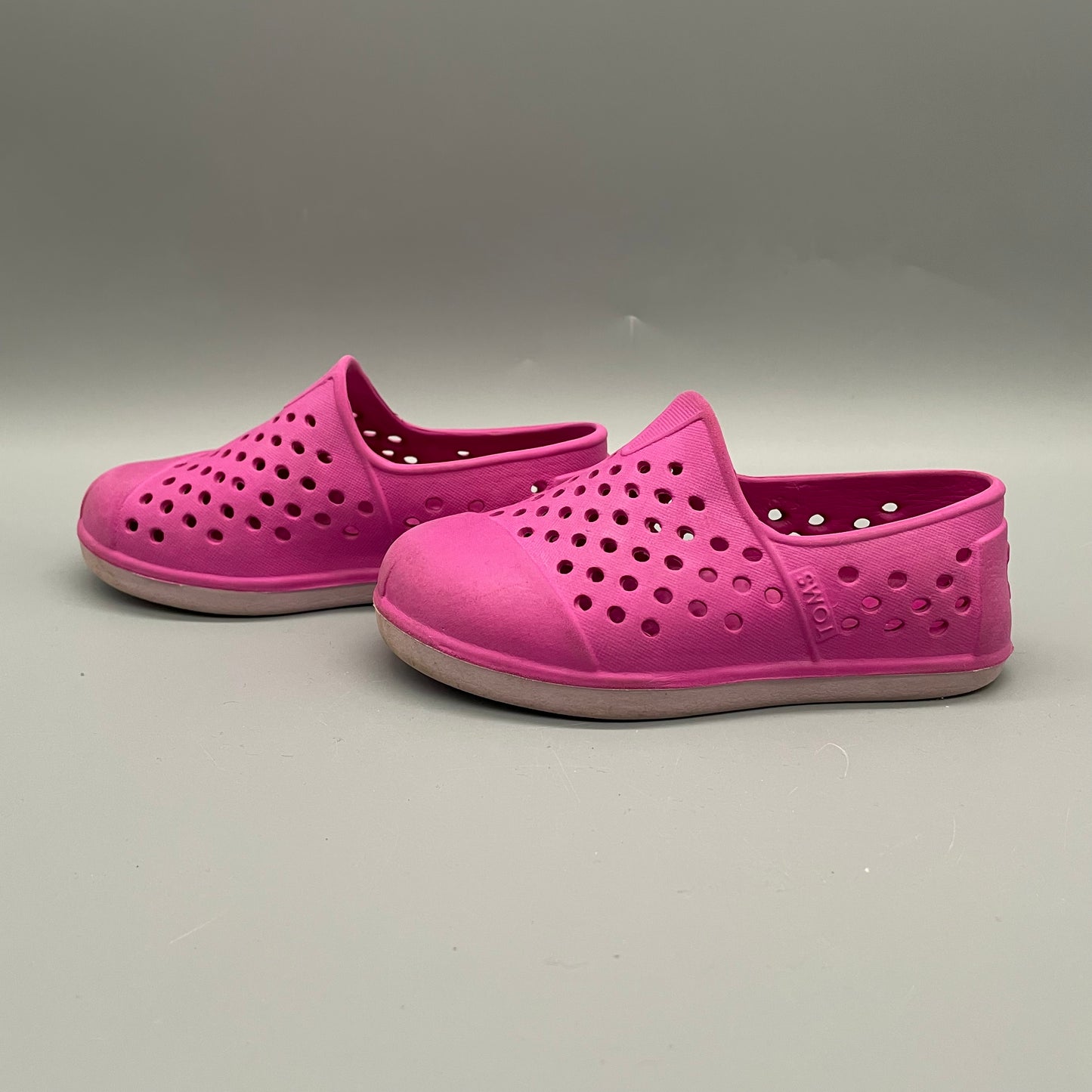 Toms / Sandals / US7