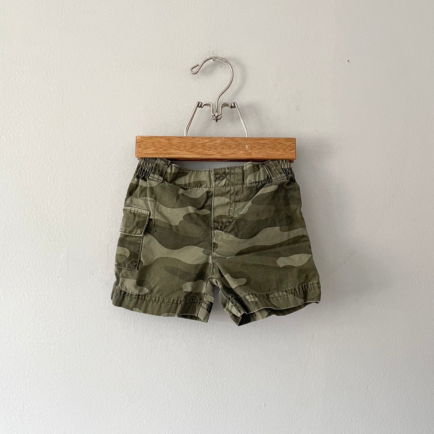 Circo / Camo shorts / 6M