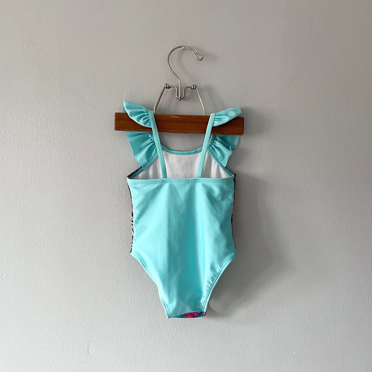 Cat & Jack / Zebra swimsuit / 9M